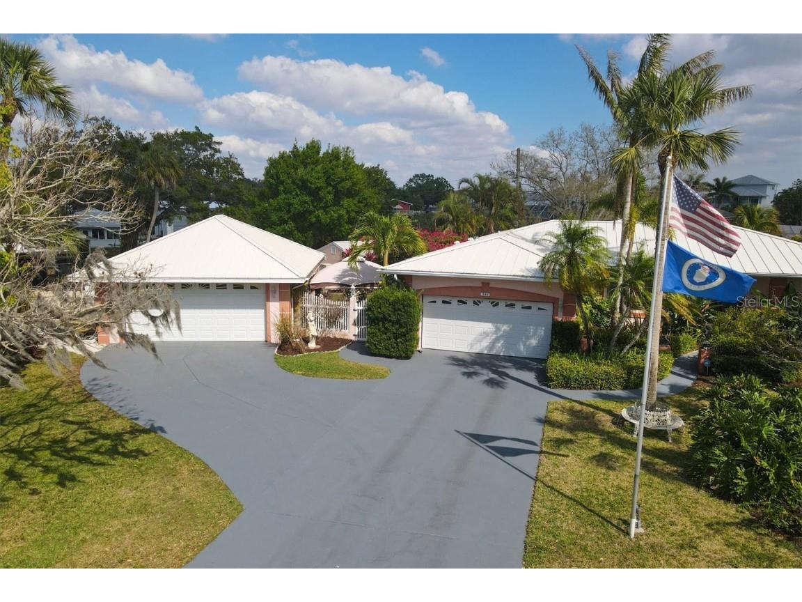 338 Shore Drive Ellenton FL 34222 A4562017 image1