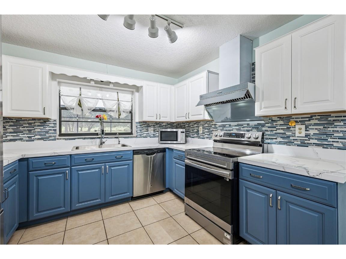 3380 Blossom Street Kissimmee FL 34746 O6355447 image8