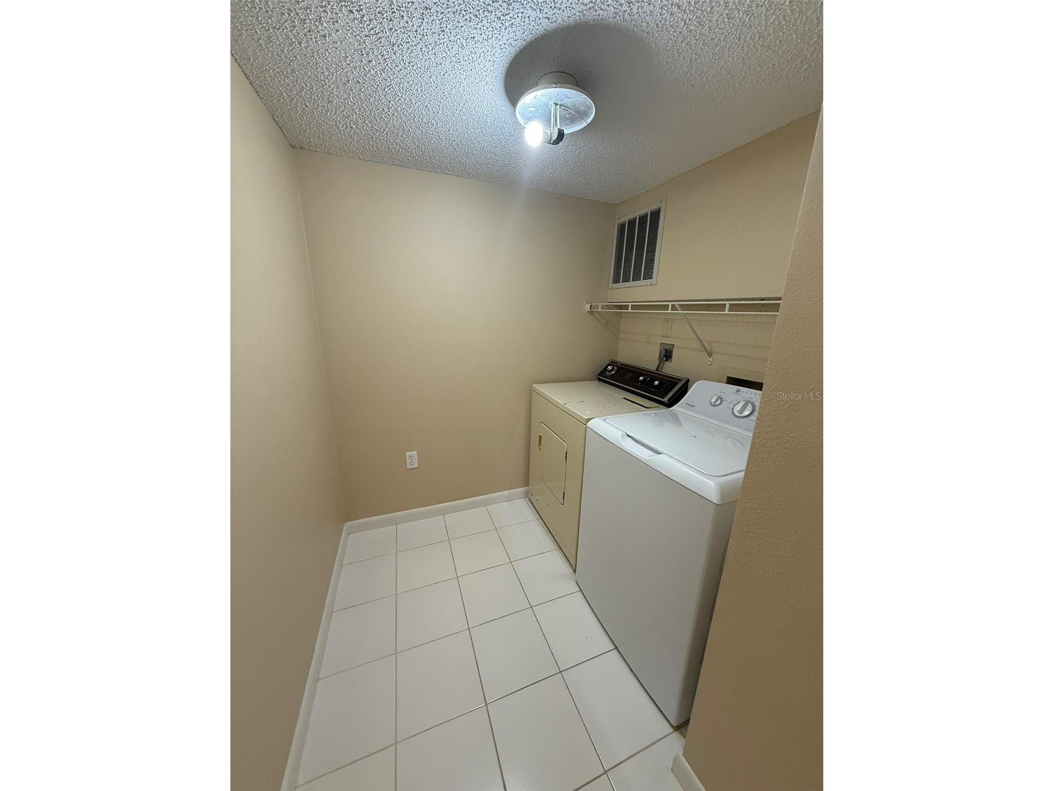 3380 Crystal Court E #B Palm Harbor FL 34685 TB8514972 image9