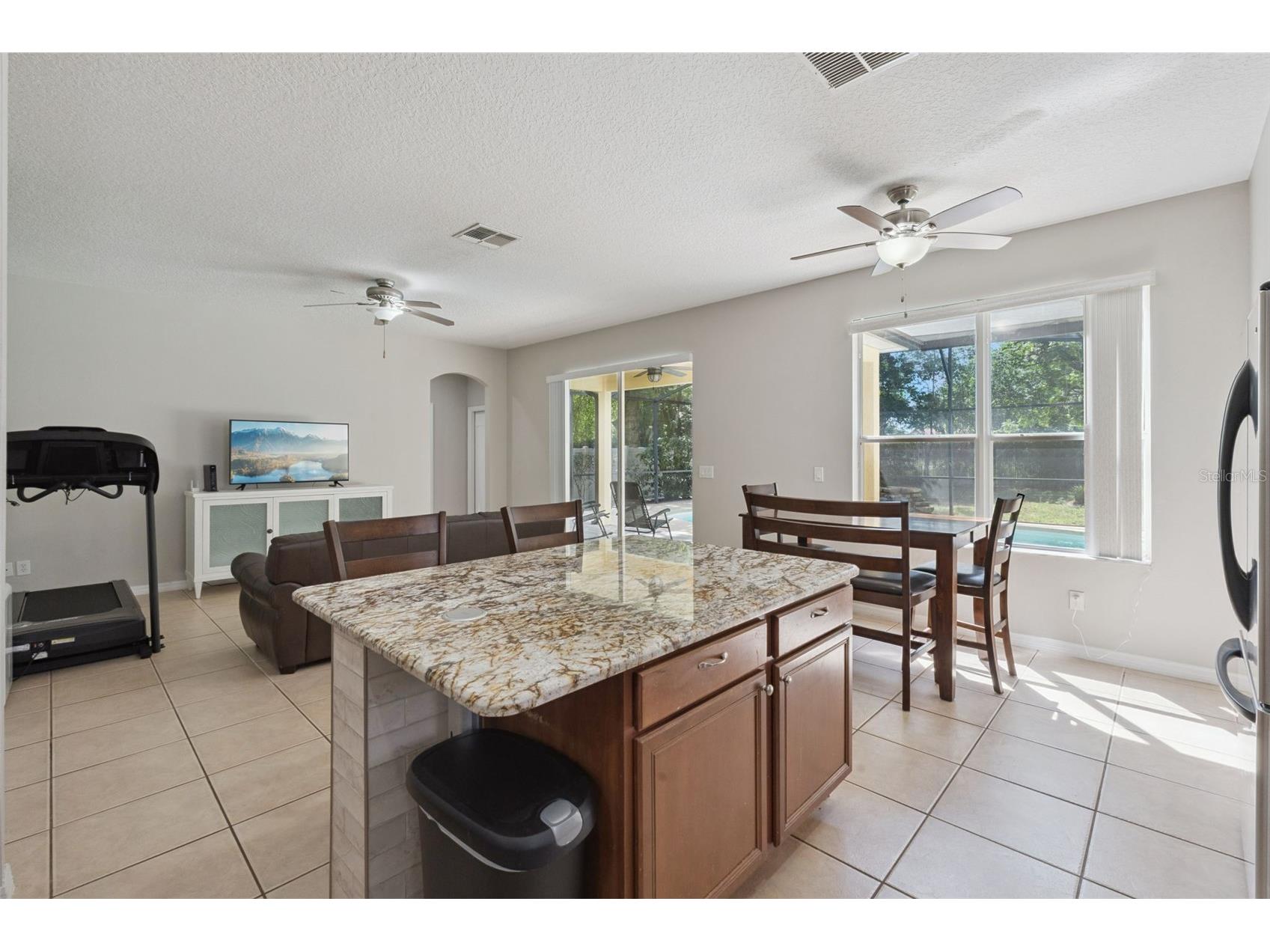 33804 Terragona Drive Sorrento FL 32776 G5112652 image8