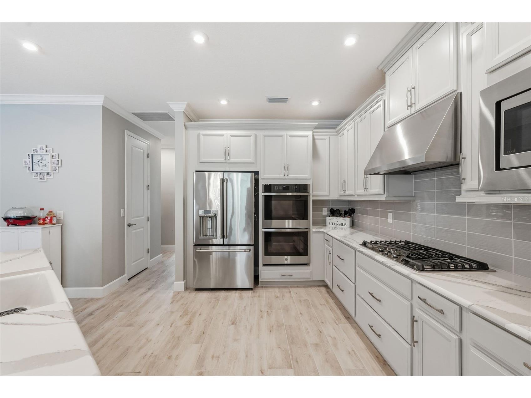33805 Castaway Loop Wesley Chapel FL 33543 TB8502314 image10