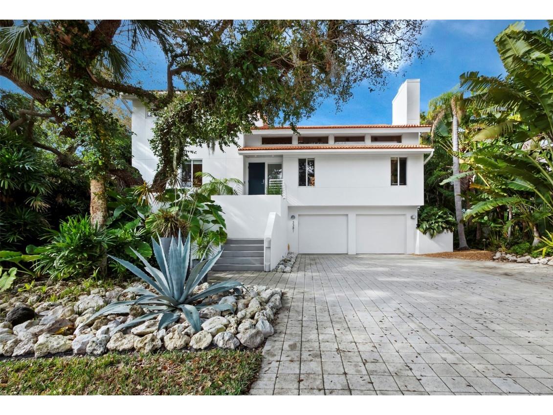 3381 Bayou Sound Longboat Key FL 34228 - CRANES BAYOU A4599569 image1