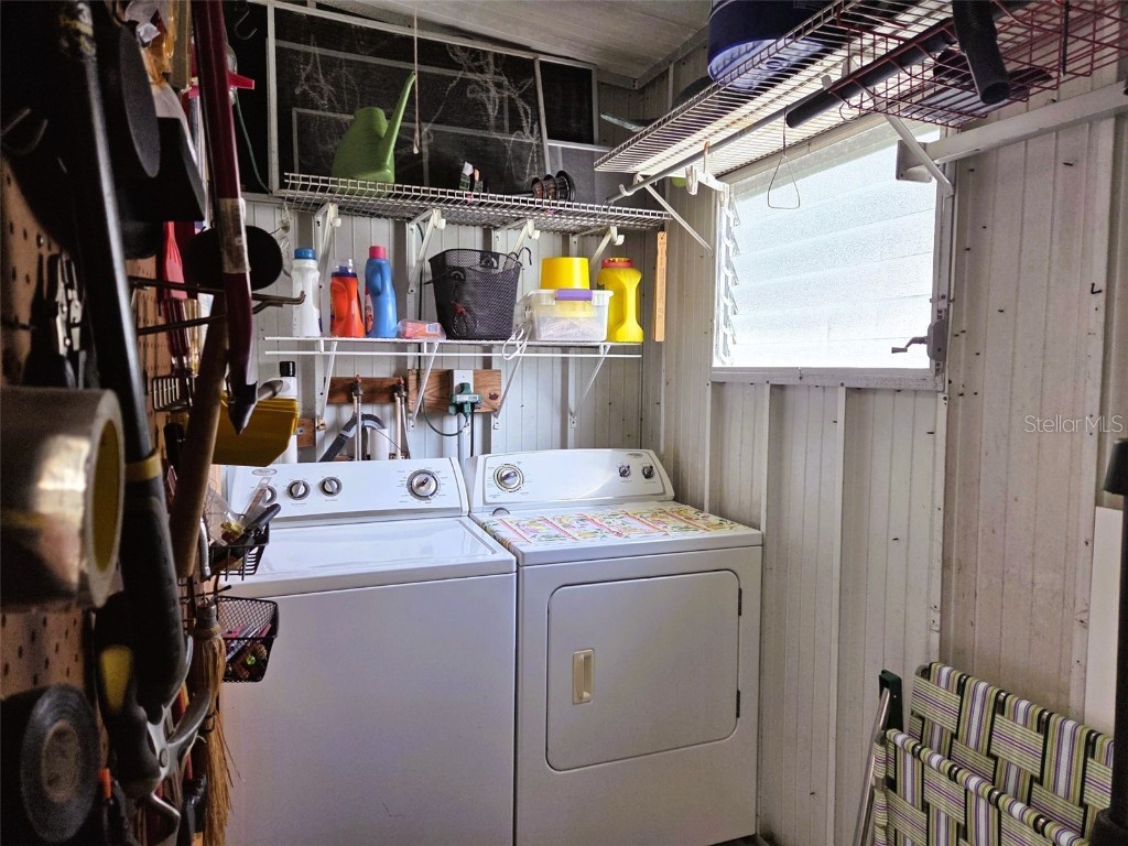 3383 Oakwood Boulevard N Sarasota FL 34237 A4673124 image16