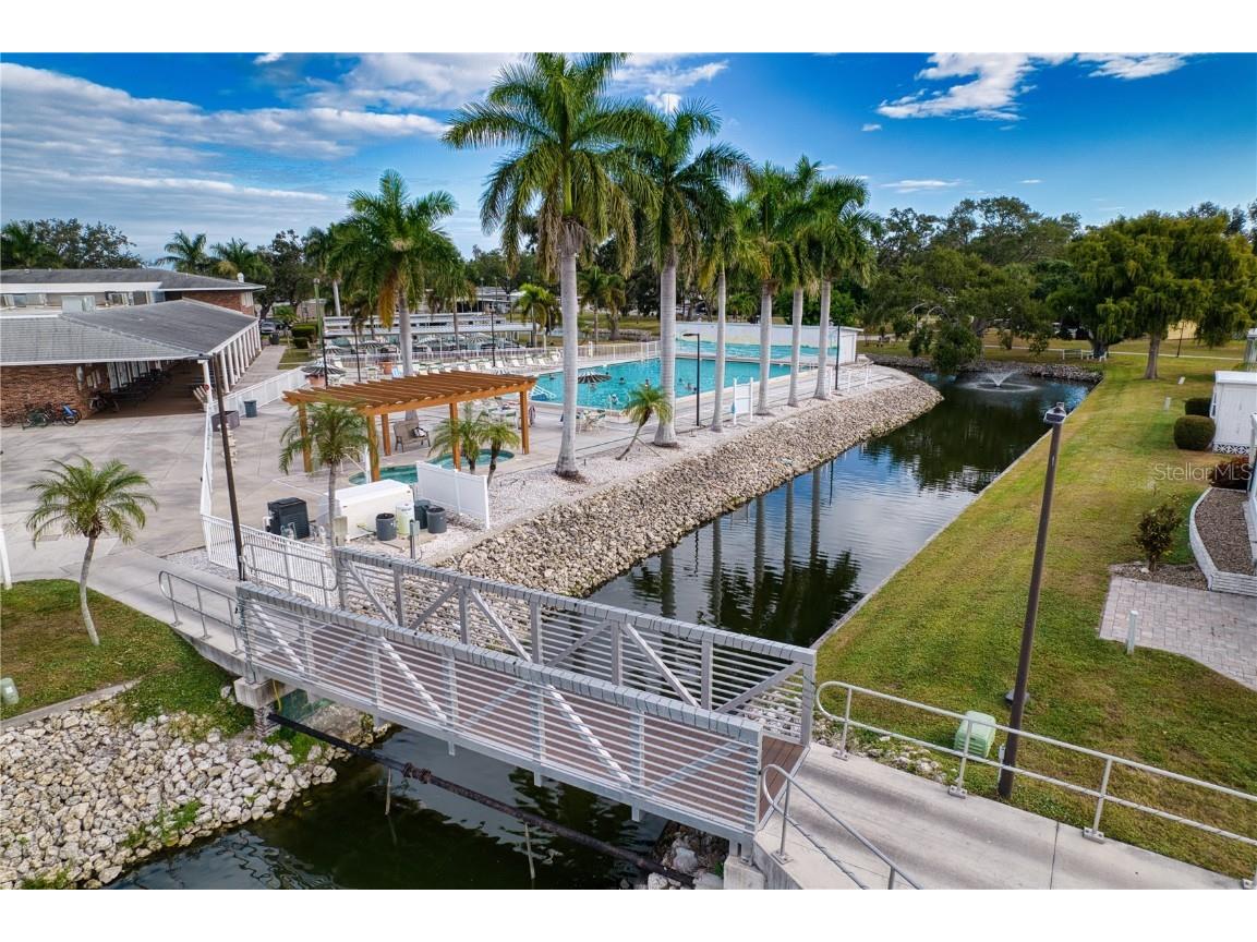 3383 Oakwood Boulevard N Sarasota FL 34237 A4673124 image49