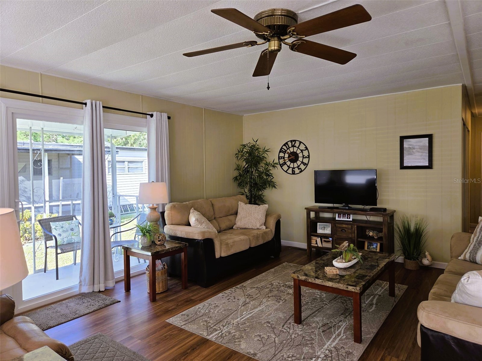 3383 Oakwood Boulevard N Sarasota FL 34237 A4698882 image12