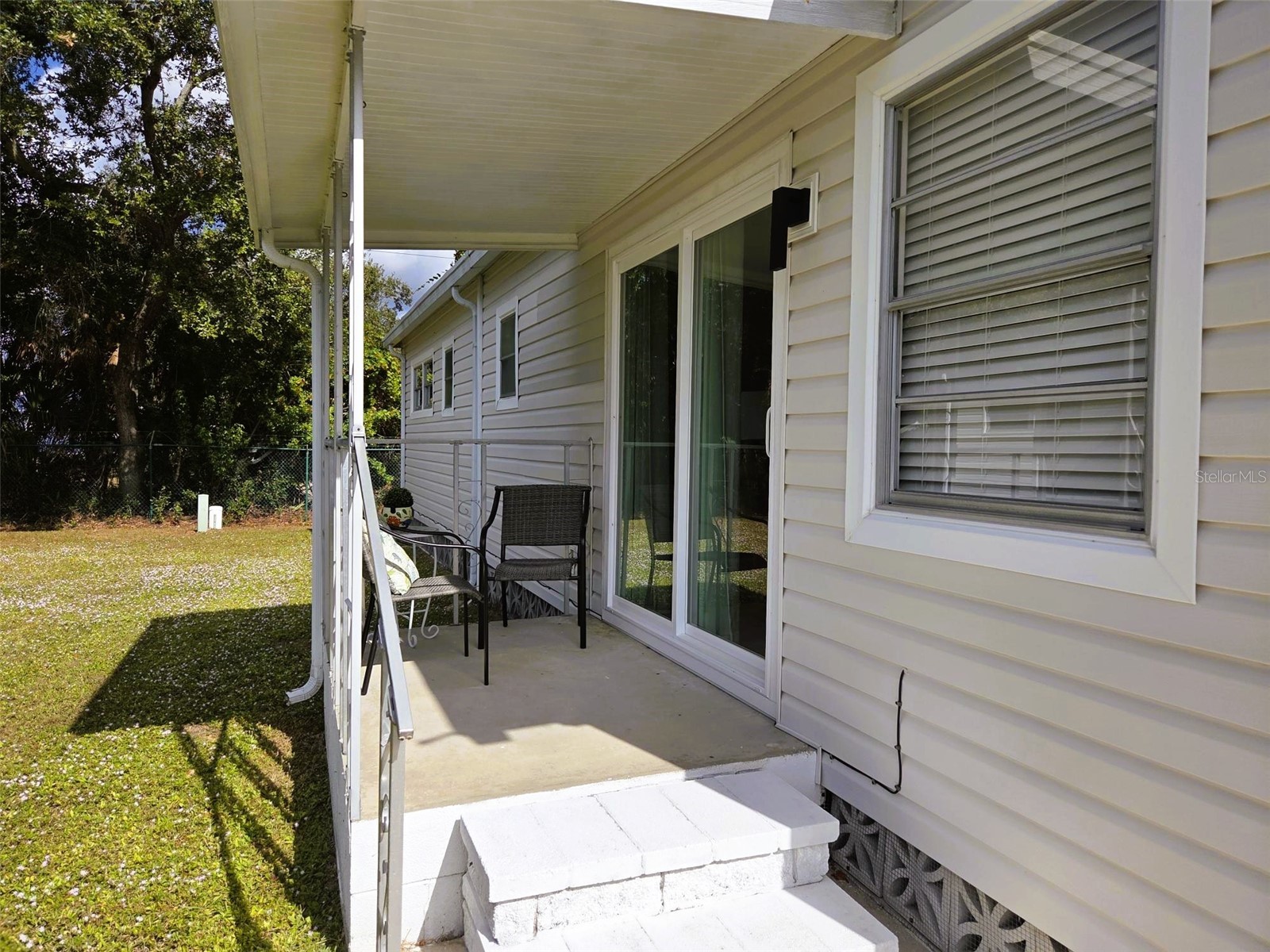 3383 Oakwood Boulevard N Sarasota FL 34237 A4698882 image9