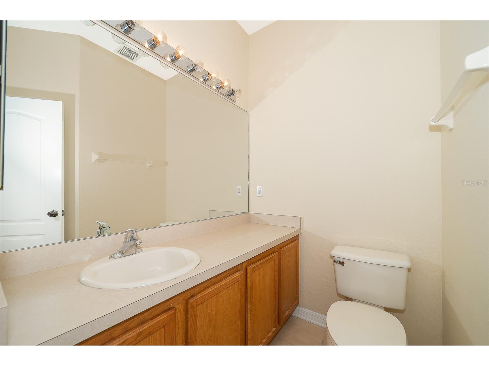 3383 Wilshire Way Road Orlando FL 32829 O6401062 image18
