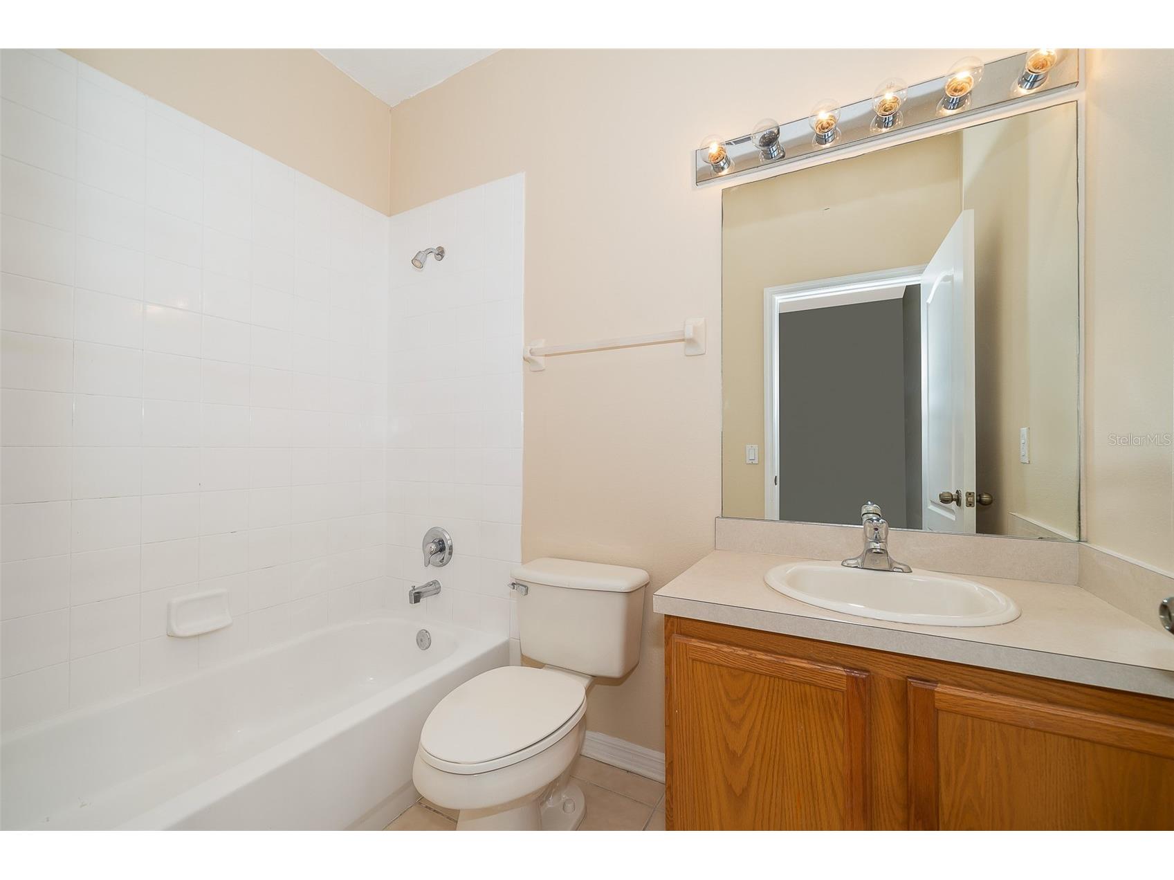 3383 Wilshire Way Road Orlando FL 32829 O6401062 image22