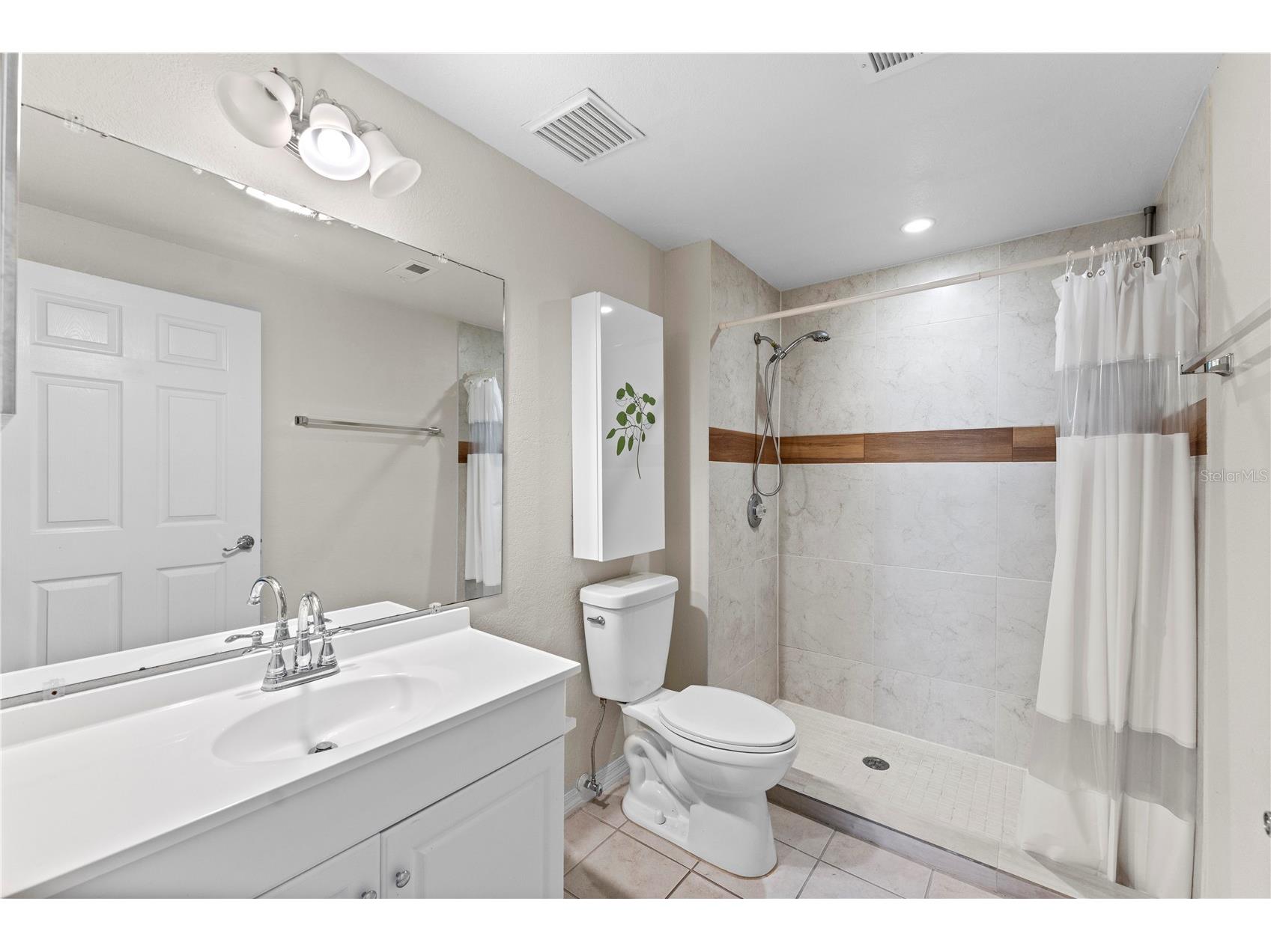 3384 Corona Village Way #102 Orlando FL 32835 S5143543 image15