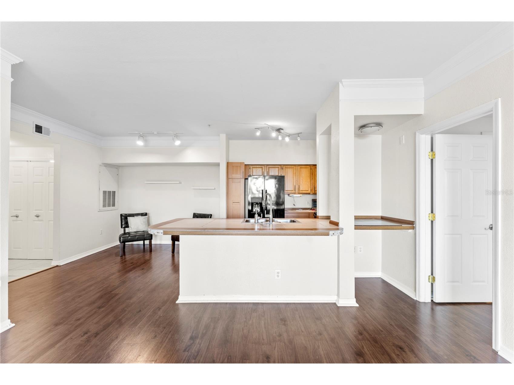 3384 Corona Village Way #102 Orlando FL 32835 S5143543 image6