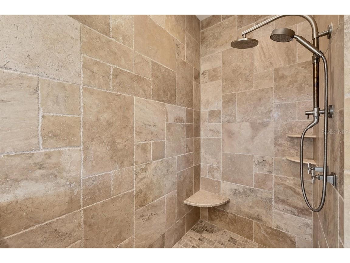 3386 Charles Macdonald Drive Sarasota FL 34240 A4658133 image28