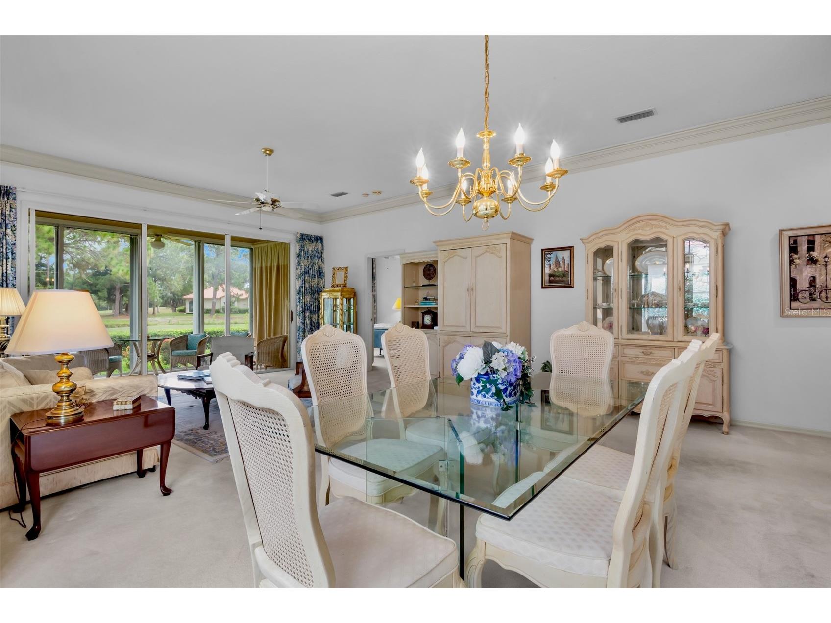 3386 Chelmsford Court #7 Sarasota FL 34235 A4698377 image12