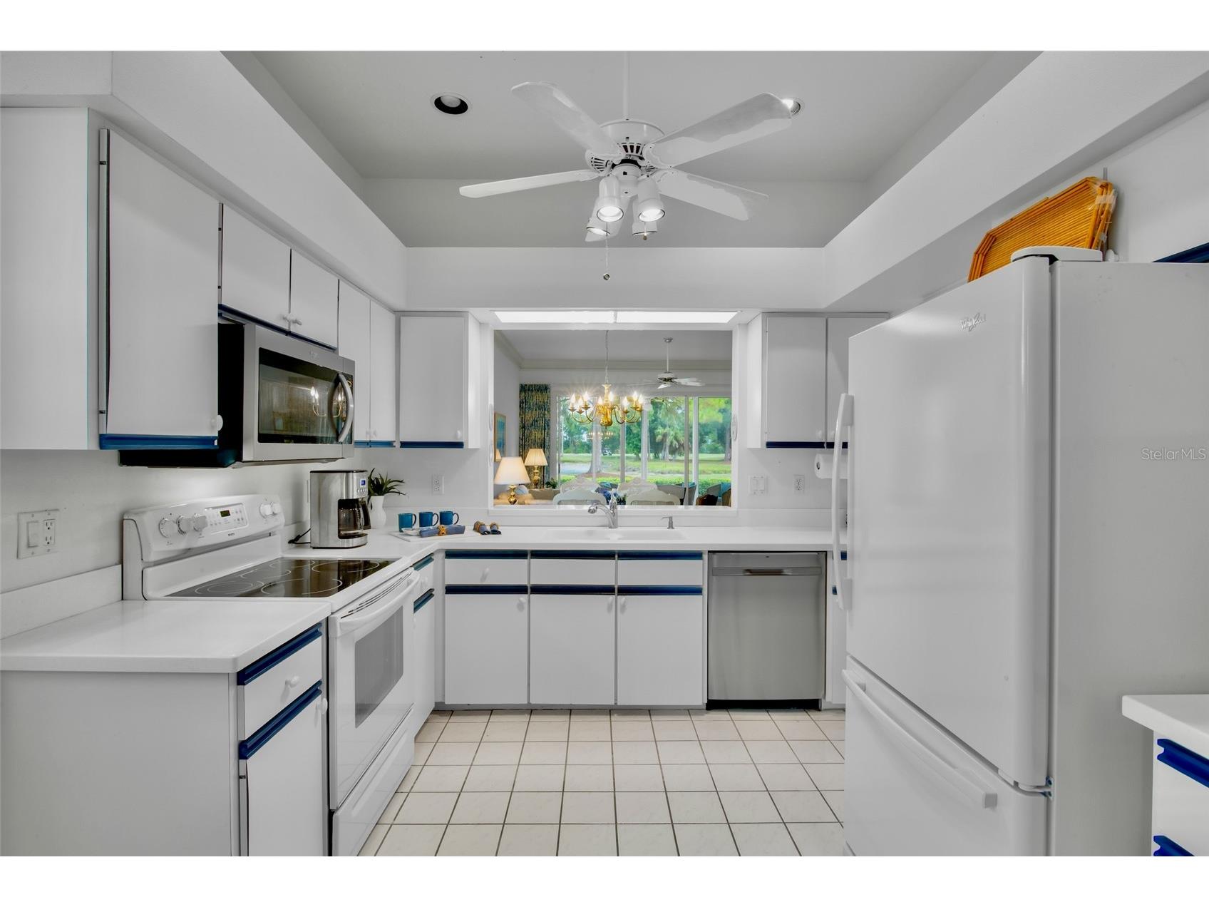 3386 Chelmsford Court #7 Sarasota FL 34235 A4698377 image17