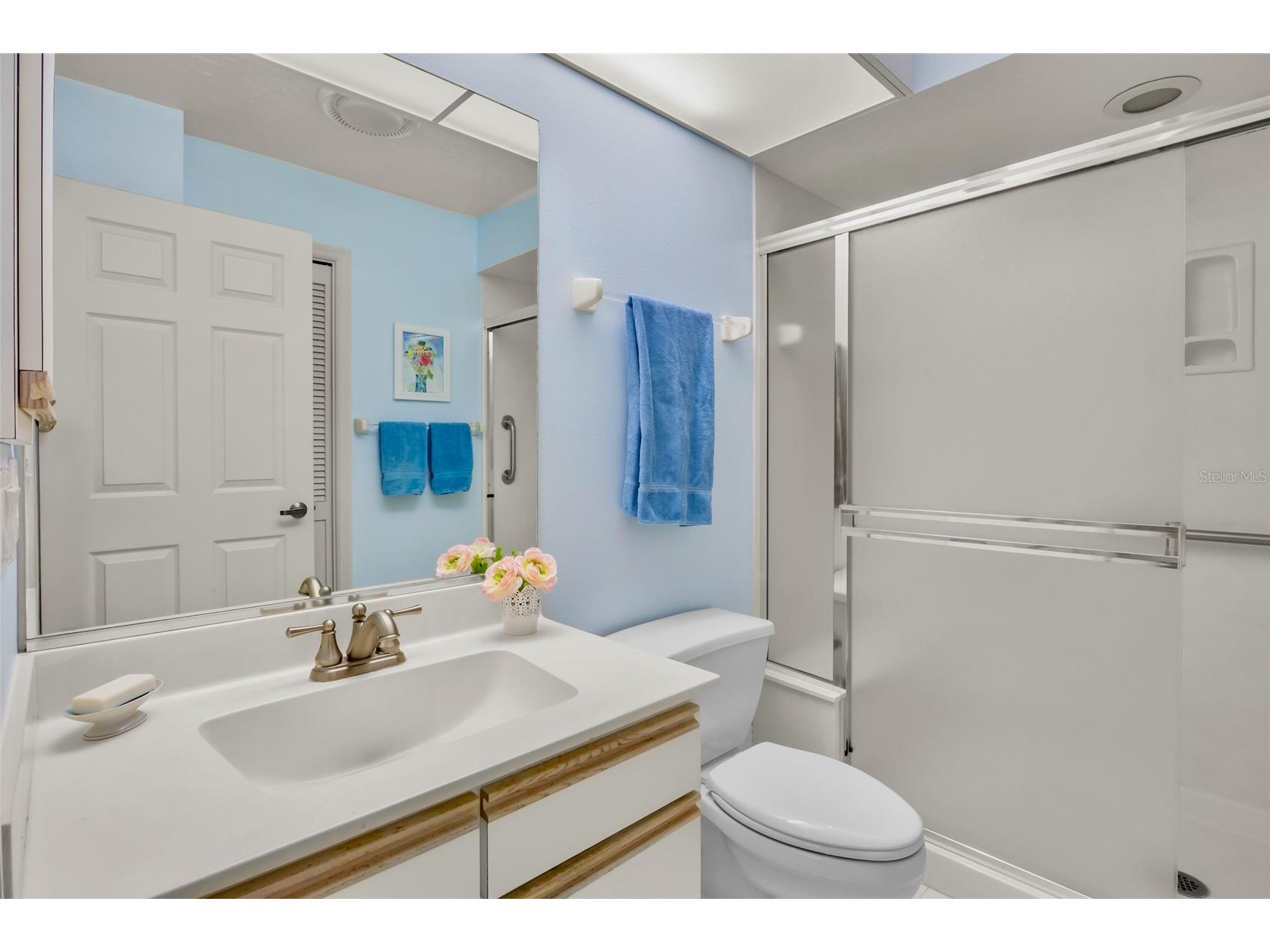 3386 Chelmsford Court #7 Sarasota FL 34235 A4698377 image25