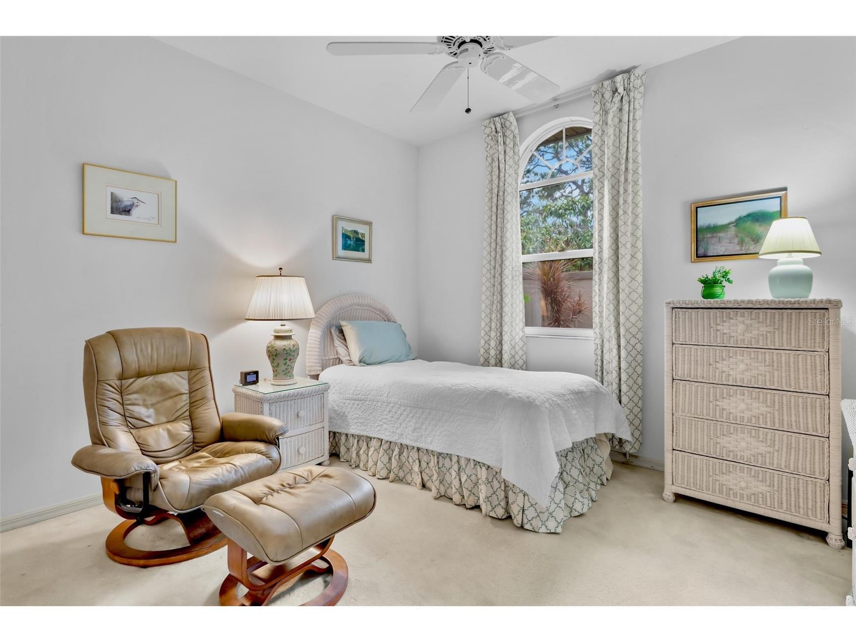 3386 Chelmsford Court #7 Sarasota FL 34235 A4698377 image26