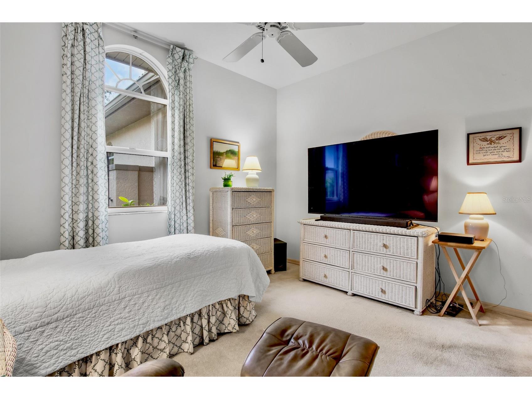 3386 Chelmsford Court #7 Sarasota FL 34235 A4698377 image27