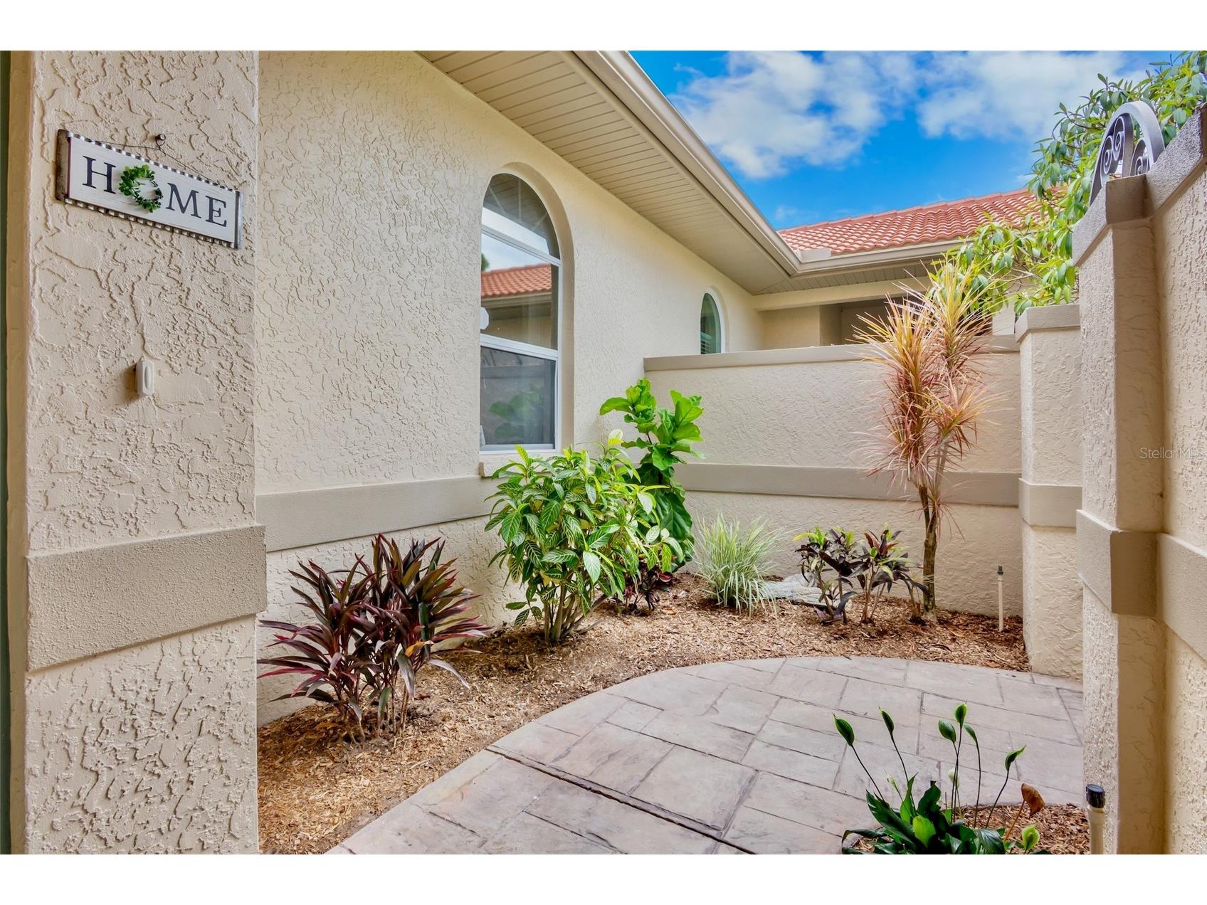 3386 Chelmsford Court #7 Sarasota FL 34235 A4698377 image4