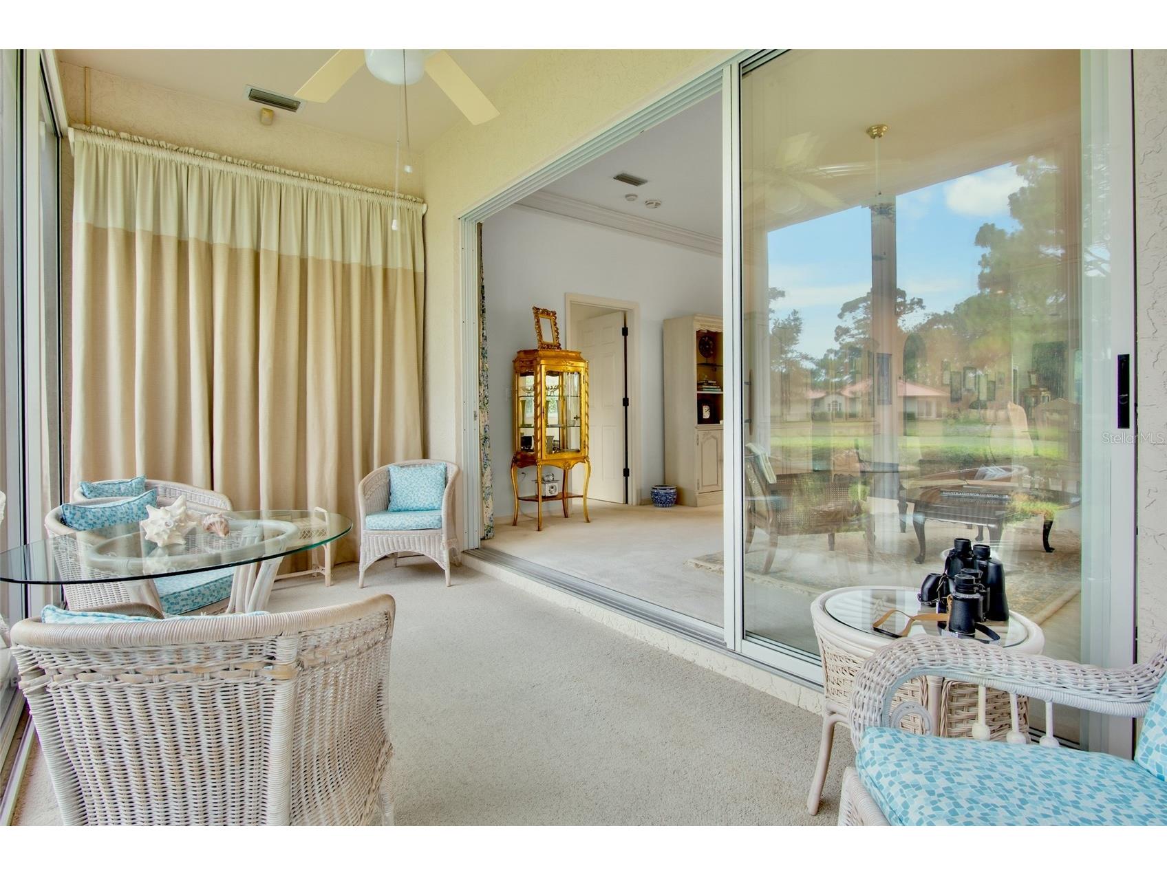 3386 Chelmsford Court #7 Sarasota FL 34235 A4698377 image9