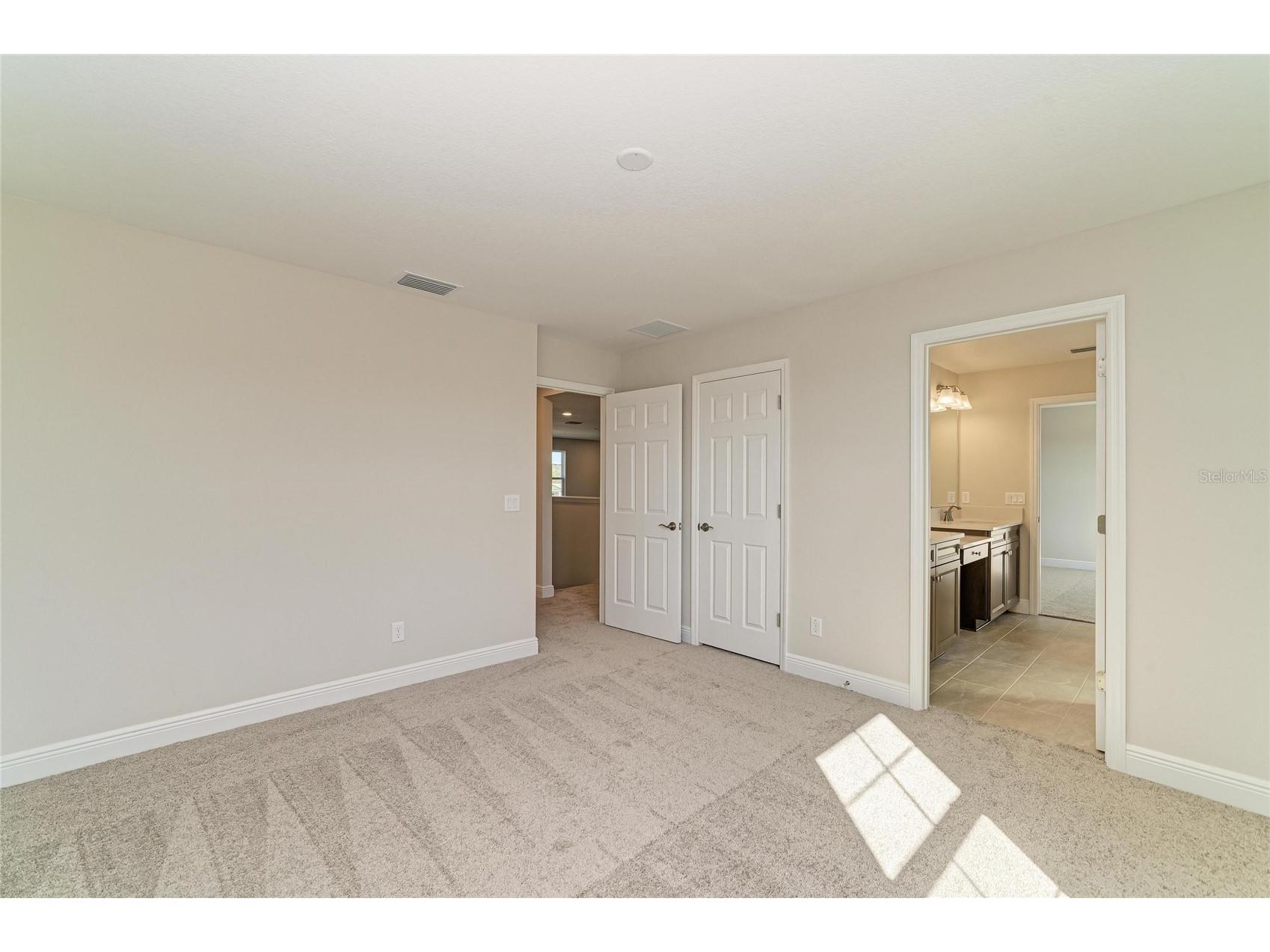 33882 Twilight Sea Place Dade City FL 33525 TB8467884 image32