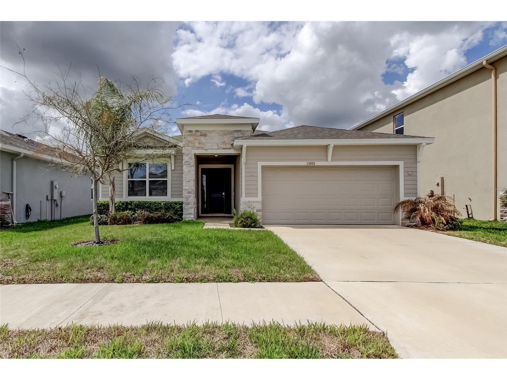 33888 Field Maple Loop Wesley Chapel FL 33545 TB8486336 image2