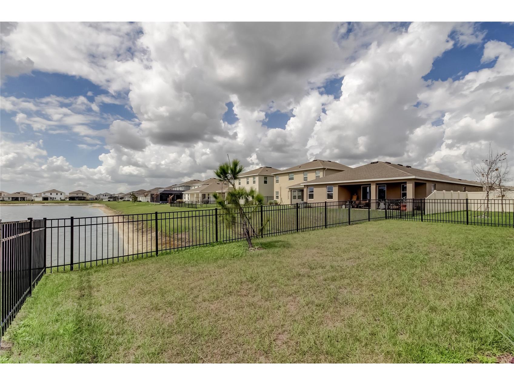 33888 Field Maple Loop Wesley Chapel FL 33545 TB8486336 image51