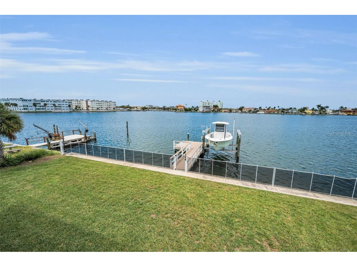 339 55th Avenue Saint Pete Beach FL 33706 - BOCA CIEGA BAY TB8425322 image17