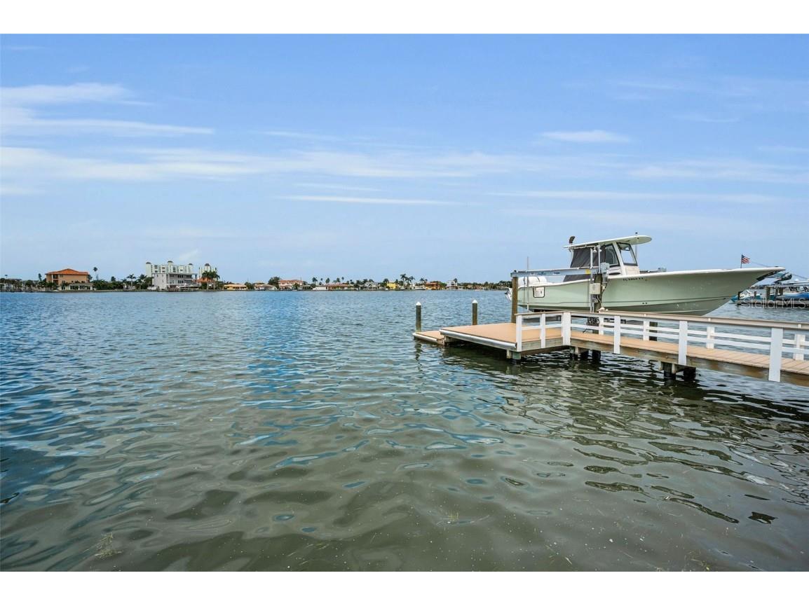 339 55th Avenue Saint Pete Beach FL 33706 - BOCA CIEGA BAY TB8425322 image60