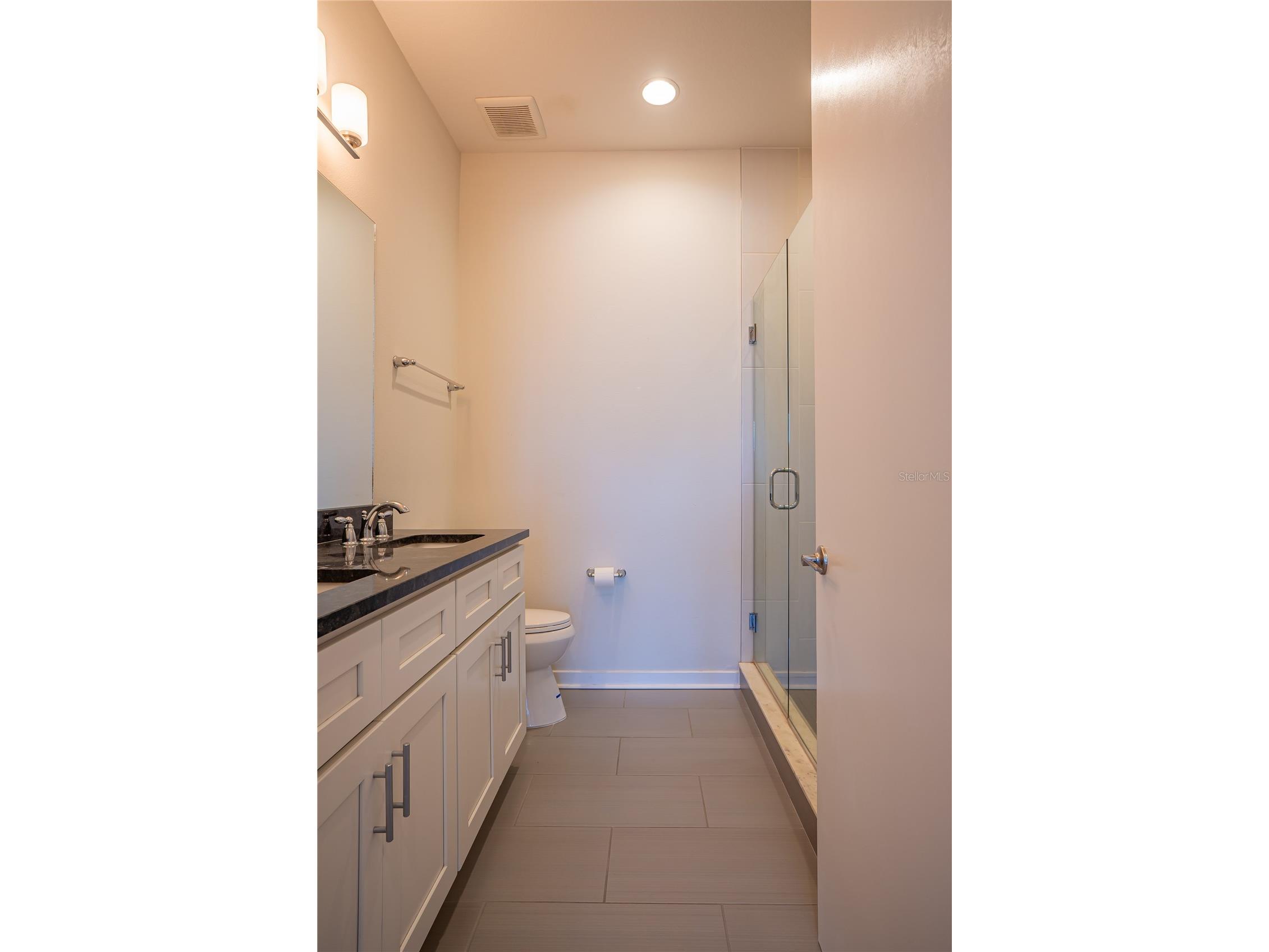 339 8th Street N Saint Petersburg FL 33701 TB8524772 image14