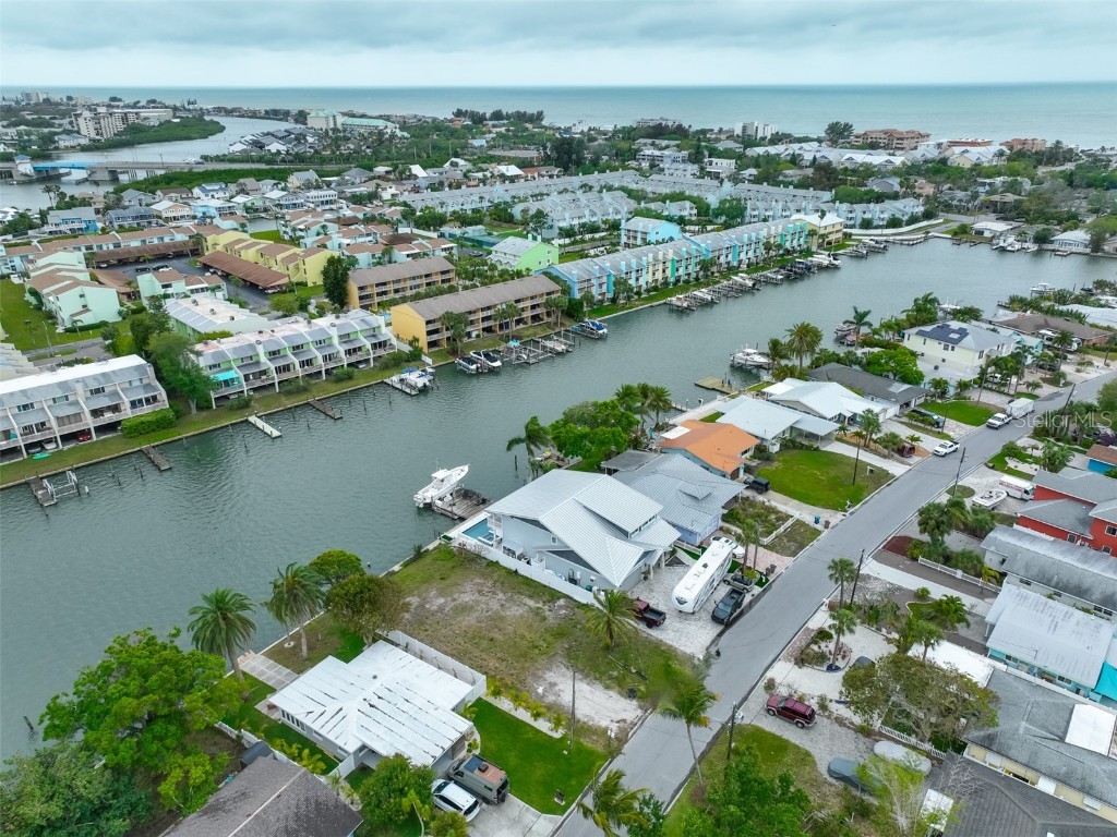 339 Bahia Vista Drive Indian Rocks Beach FL 33785 U8236554 image2