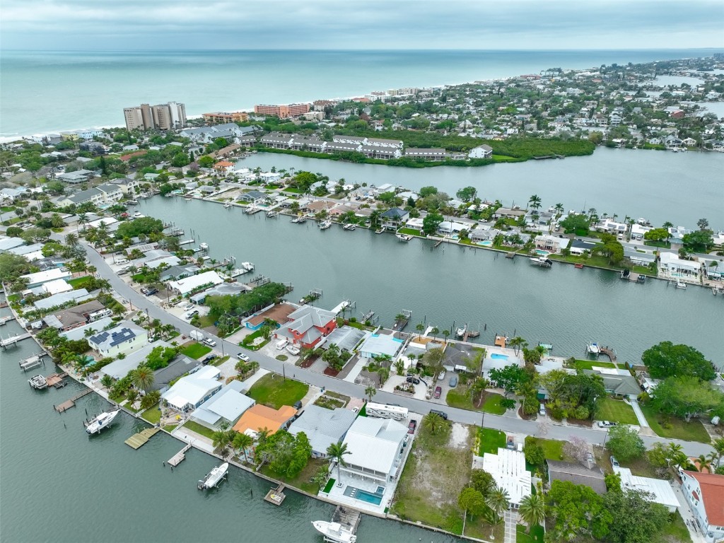 339 Bahia Vista Drive Indian Rocks Beach FL 33785 U8236554 image6