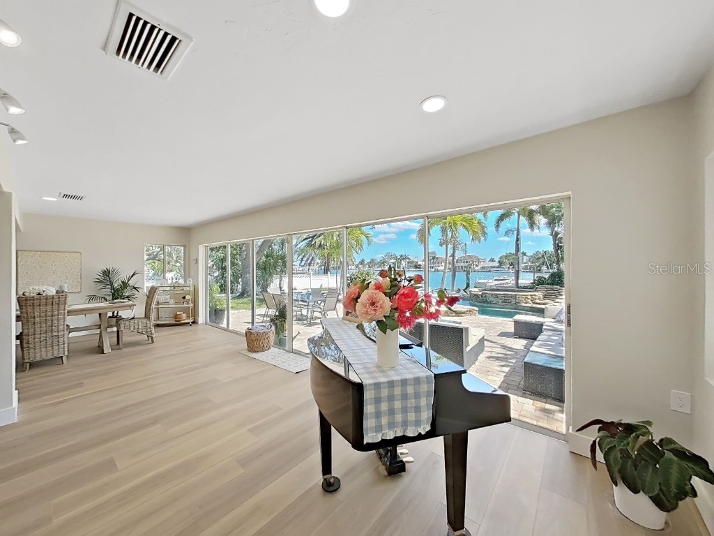 339 Bath Club Boulevard S North Redington Beach FL 33708 - BOCA CIEGA BAY TB8440165 image15