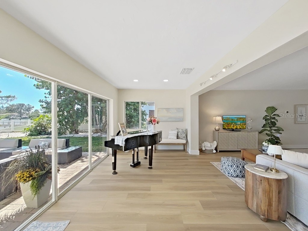 339 Bath Club Boulevard S North Redington Beach FL 33708 - BOCA CIEGA BAY TB8440165 image24