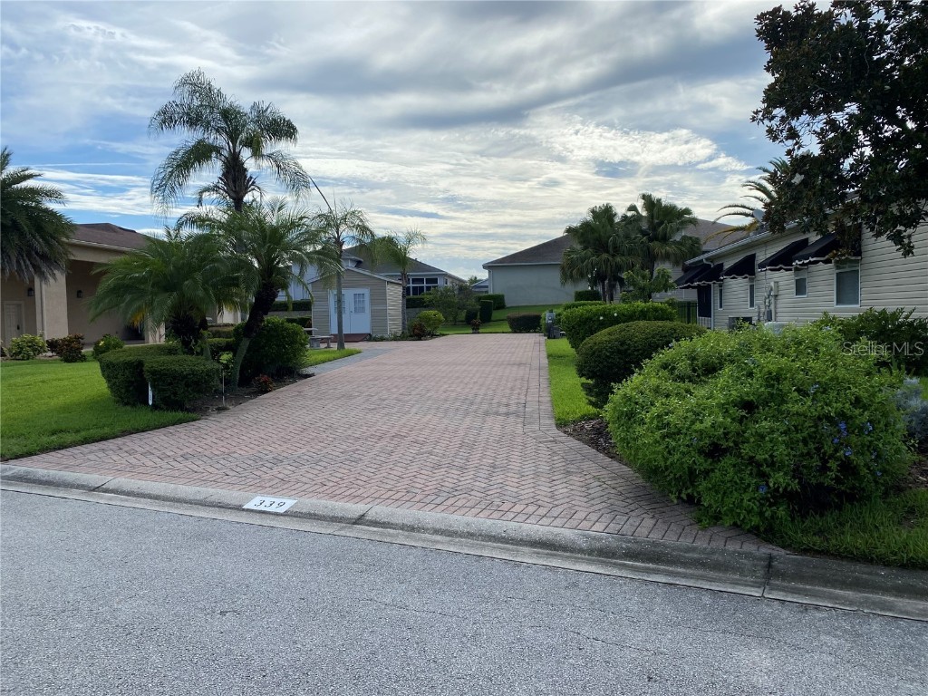 339 Cruisers Drive Polk City FL 33868 L4945793 image1
