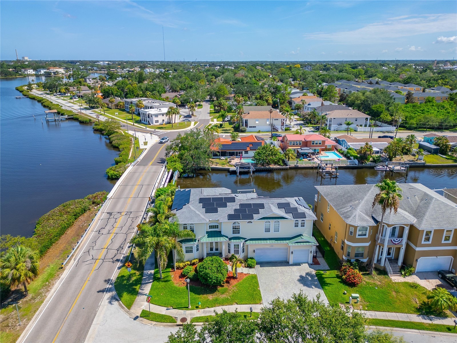 339 Manatee Lane Tarpon Springs FL 34689 TB8525883 image5