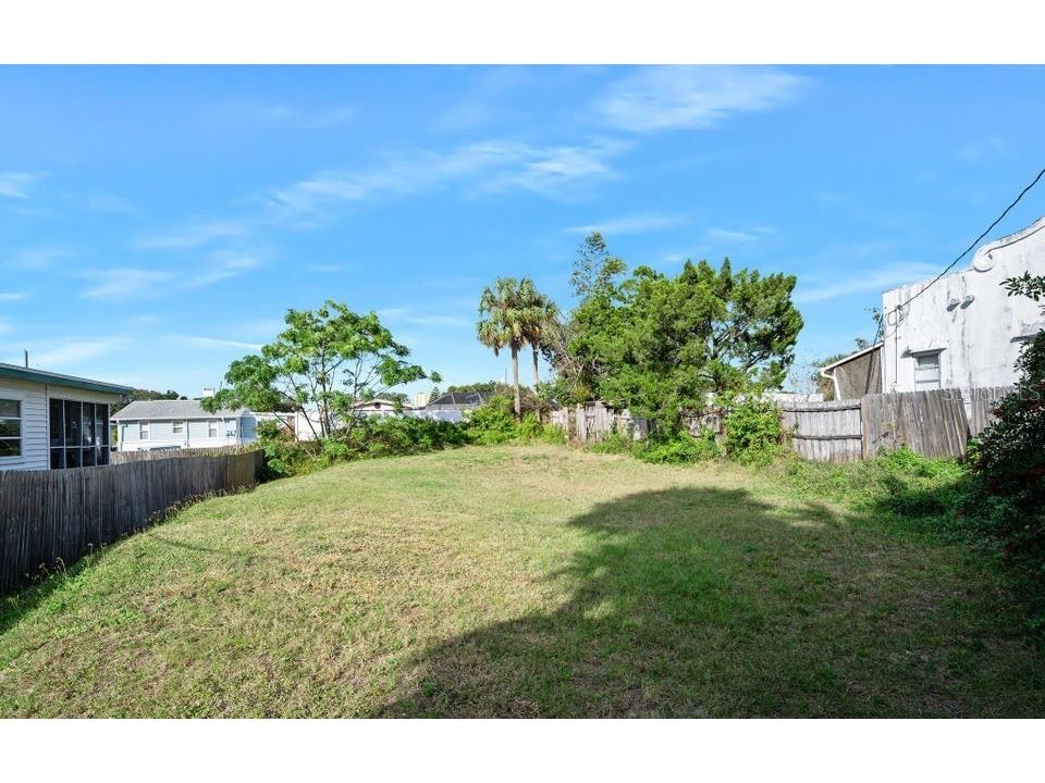 339 Manhattan Avenue Daytona Beach FL 32118 V4948813 image6