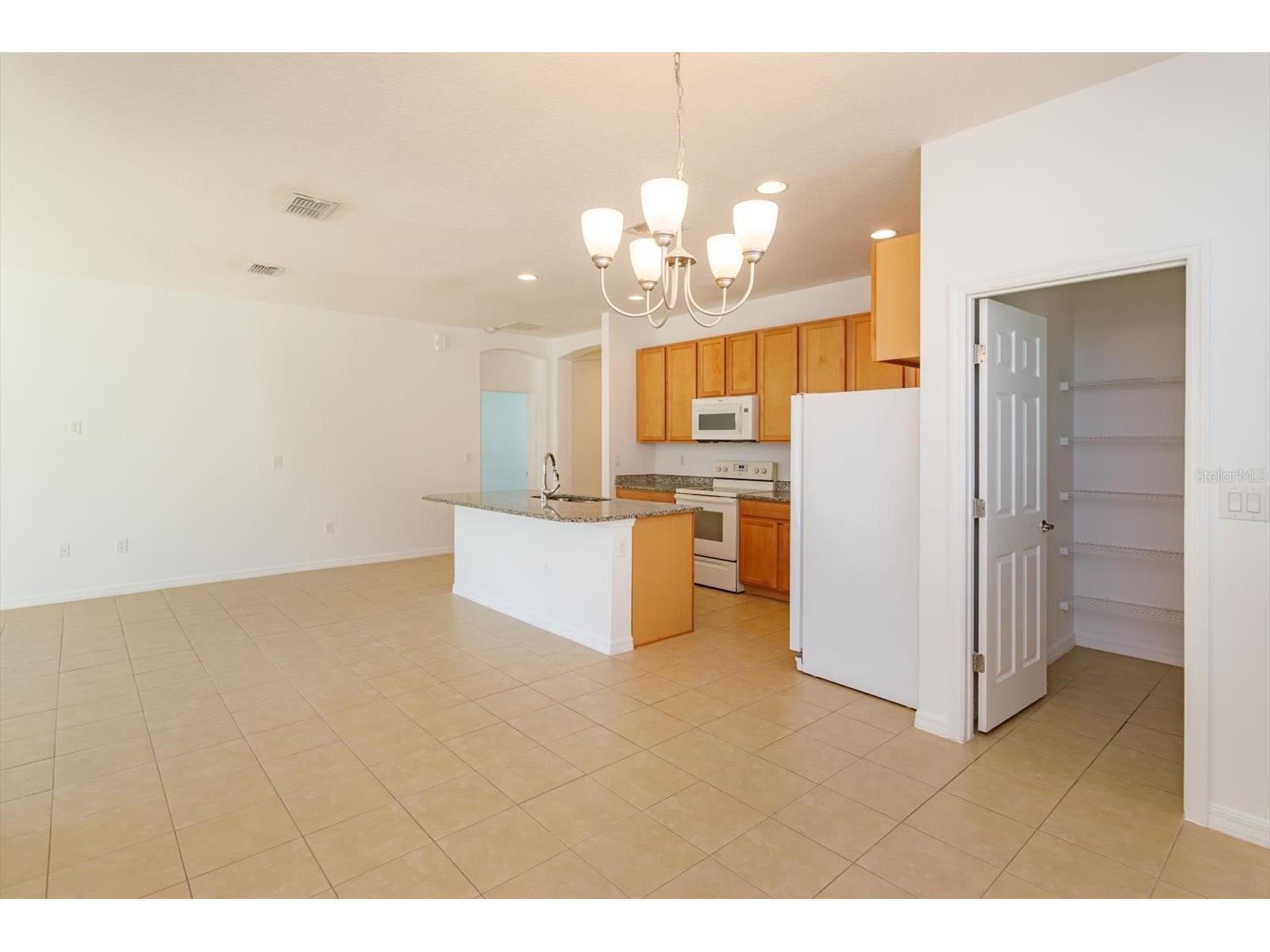 339 Marival Drive Davenport FL 33837 O6356727 image9