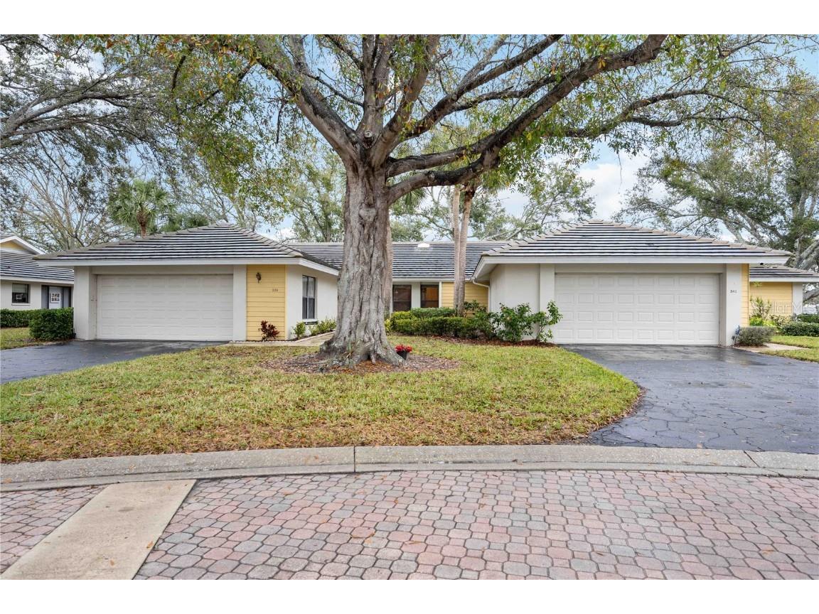 339 Pembroke Lane S #228 Venice FL 34293 N6130647 image1