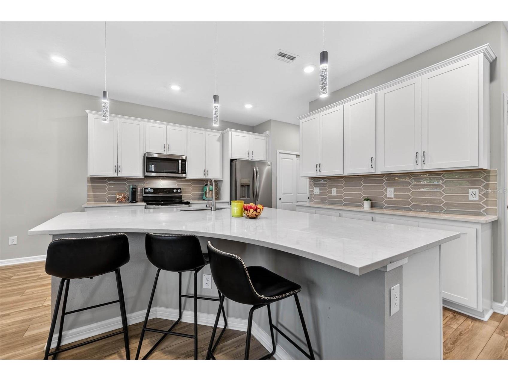 339 Sandbar Avenue NE Saint Petersburg FL 33716 TB8489882 image11