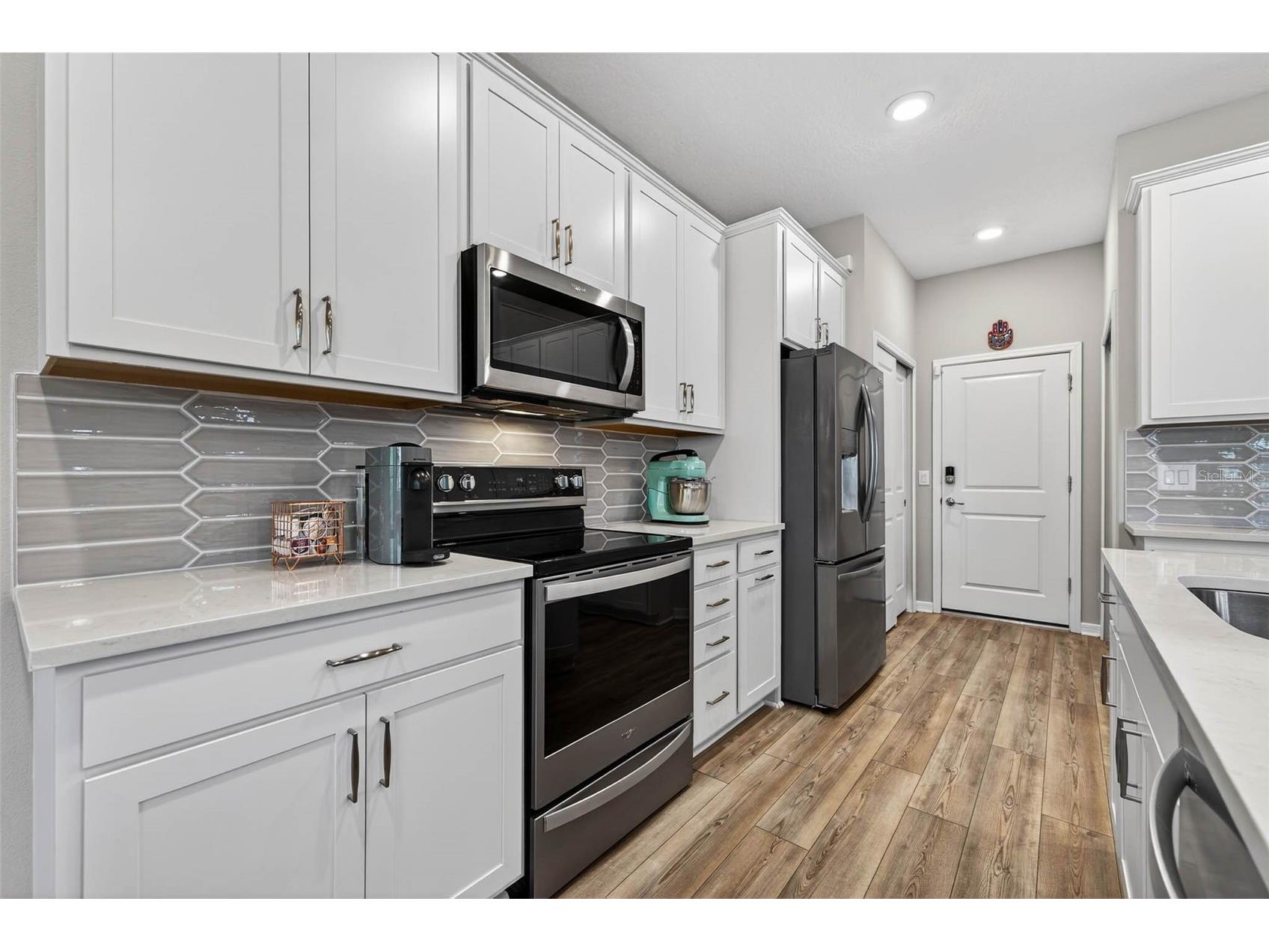 339 Sandbar Avenue NE Saint Petersburg FL 33716 TB8489882 image14
