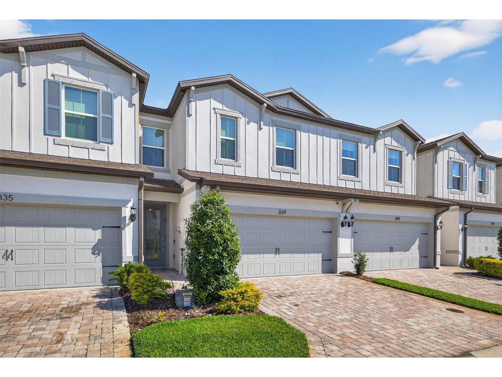 339 Sandbar Avenue NE Saint Petersburg FL 33716 TB8489882 image2