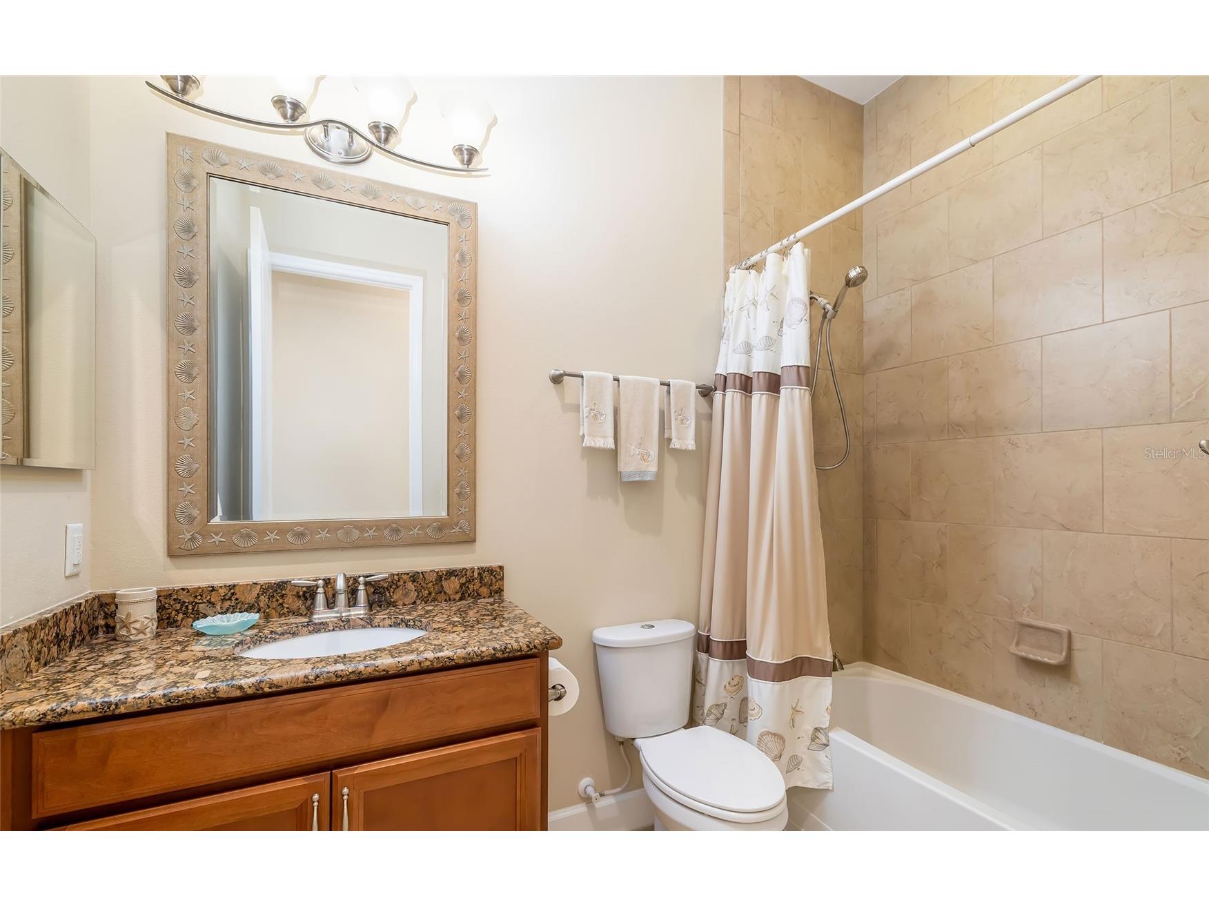 339 Sapphire Lake Drive #101 Bradenton FL 34209 - ANNA MARIA SOUNDSAPPHIRE LAKE A4668716 image41