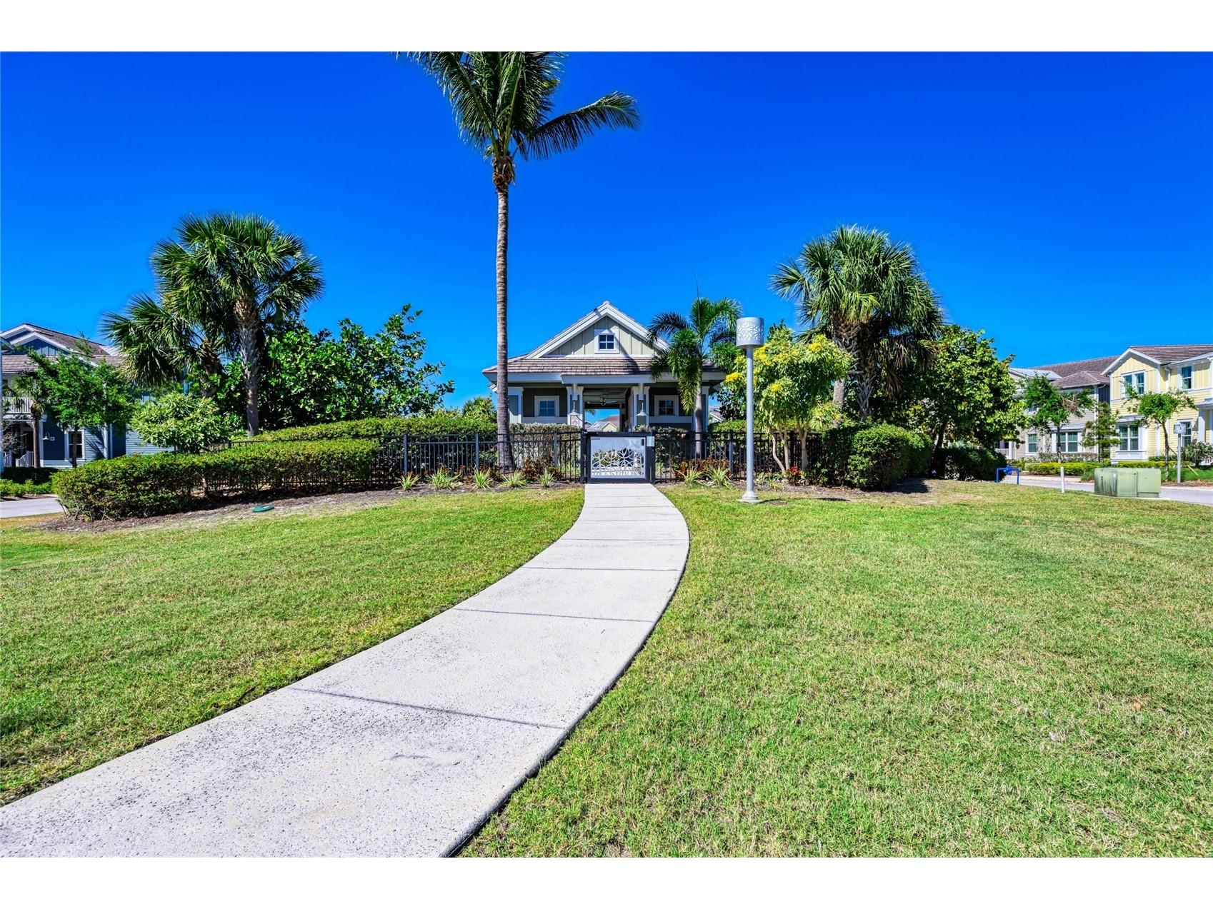 339 Sapphire Lake Drive #201 Bradenton FL 34209 - ANNA MARIA SOUNDSAPPHIRE LAKE A4678405 image94