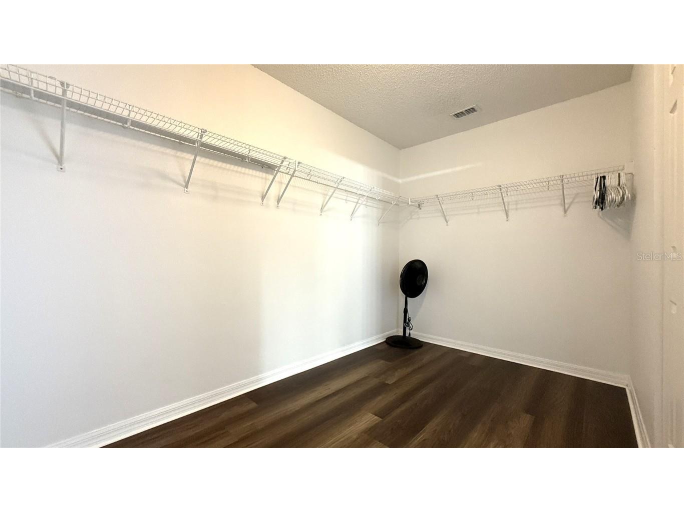 339 Sigmund Loop Davenport FL 33837 O6295794 image40