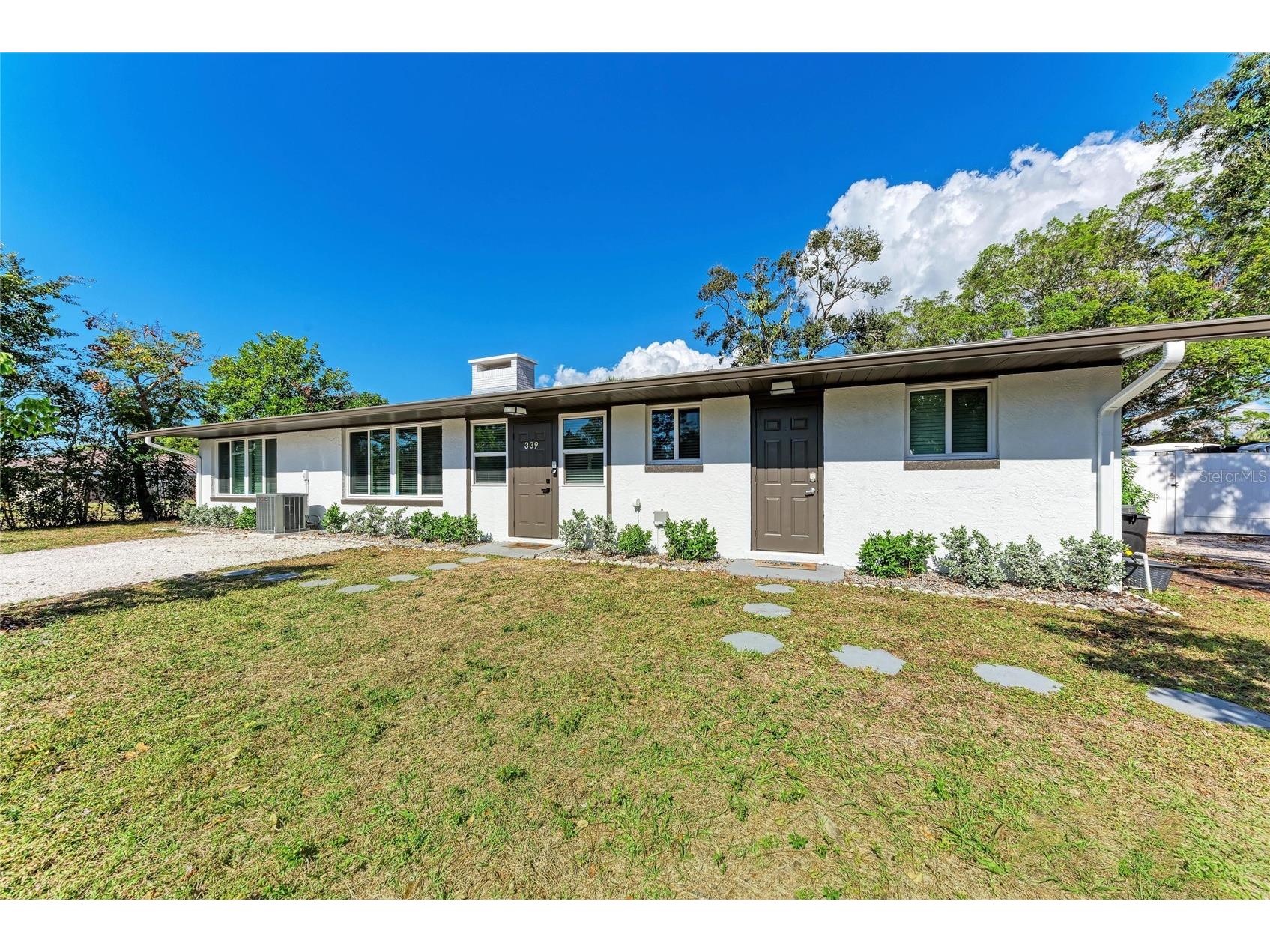 339 Suwanee Avenue Sarasota FL 34243 A4689113 image1