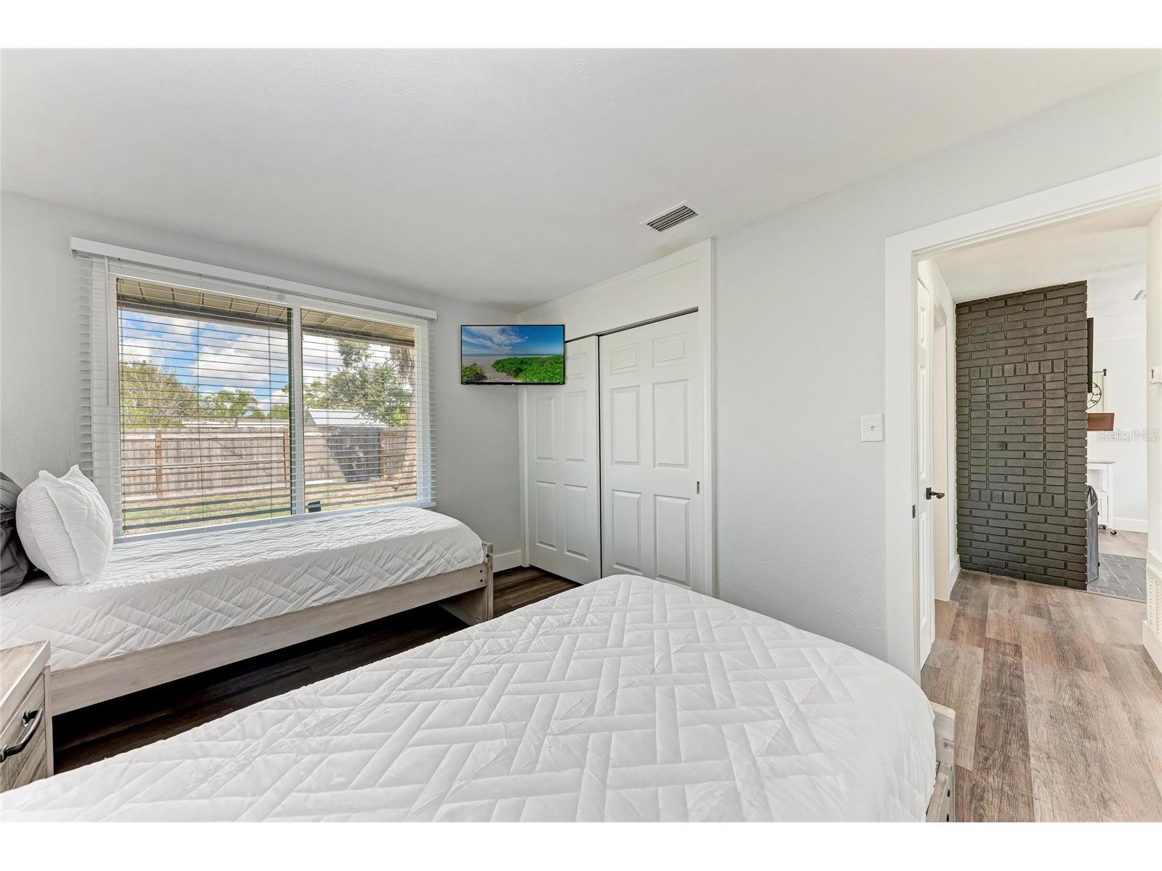 339 Suwanee Avenue Sarasota FL 34243 A4689113 image14