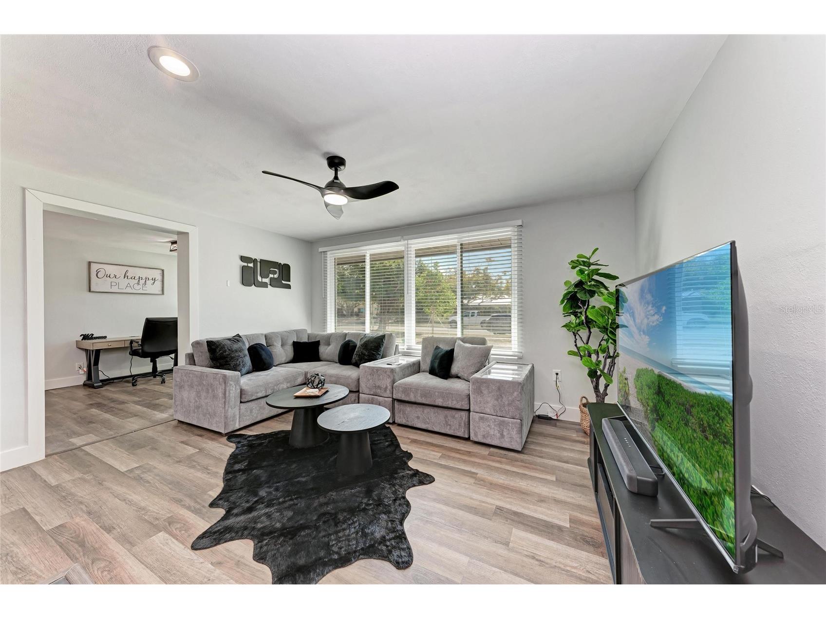 339 Suwanee Avenue Sarasota FL 34243 A4689113 image4