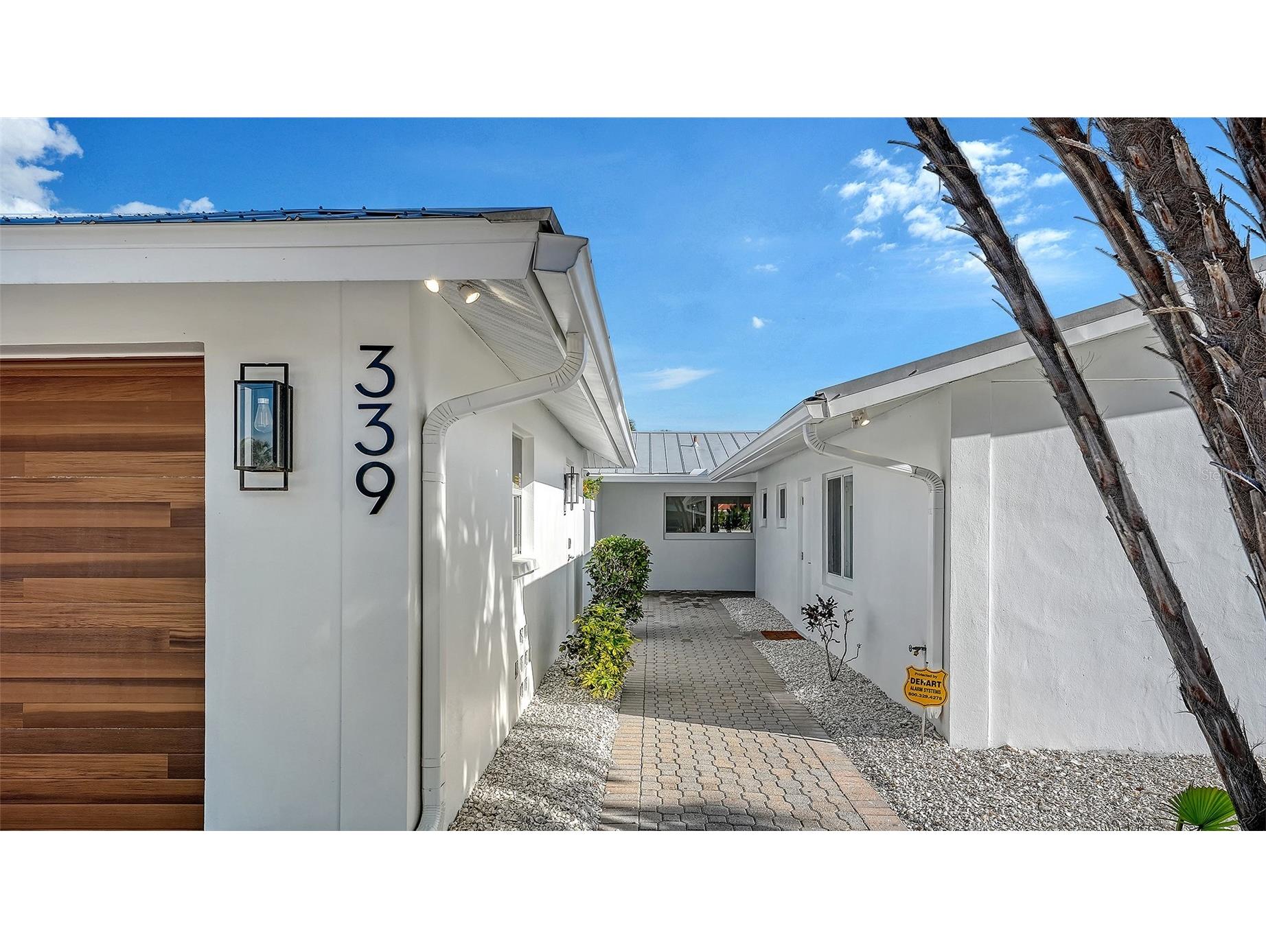 339 Treasure Boat Way Sarasota FL 34242 A4685922 image12