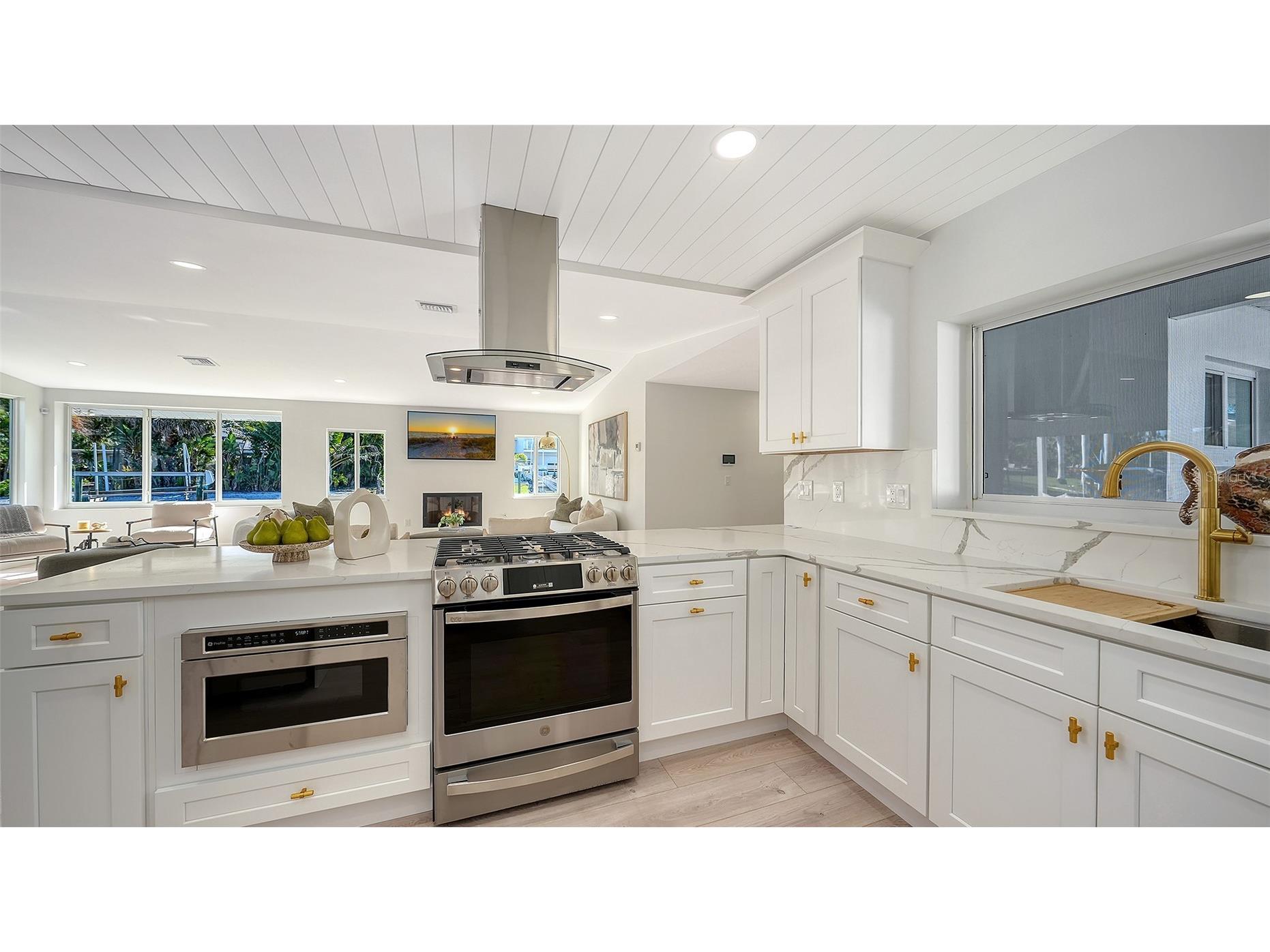 339 Treasure Boat Way Sarasota FL 34242 A4685922 image30