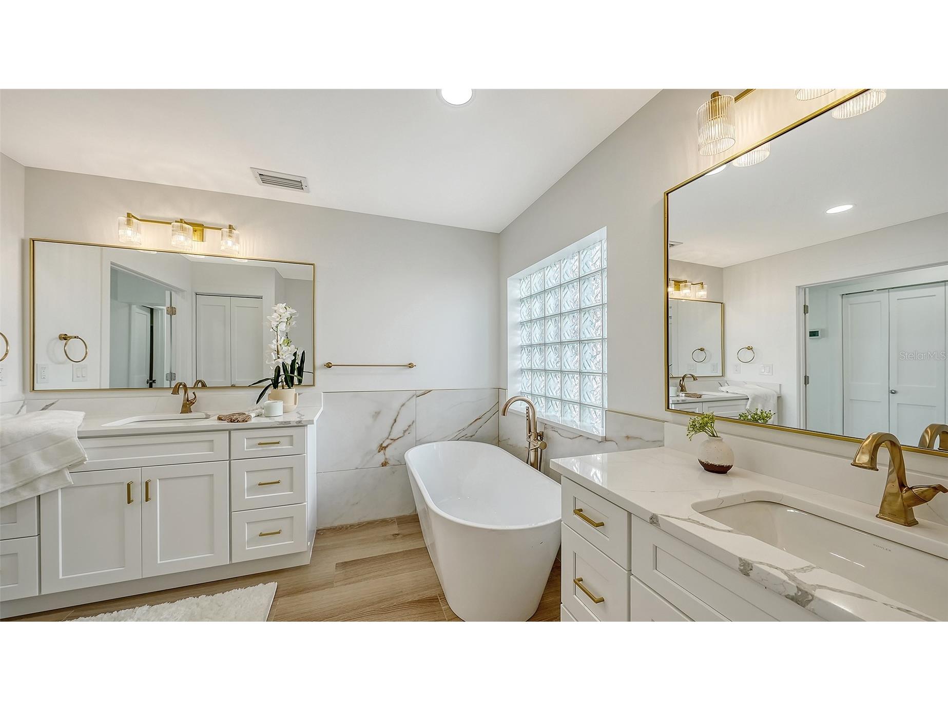 339 Treasure Boat Way Sarasota FL 34242 A4685922 image37