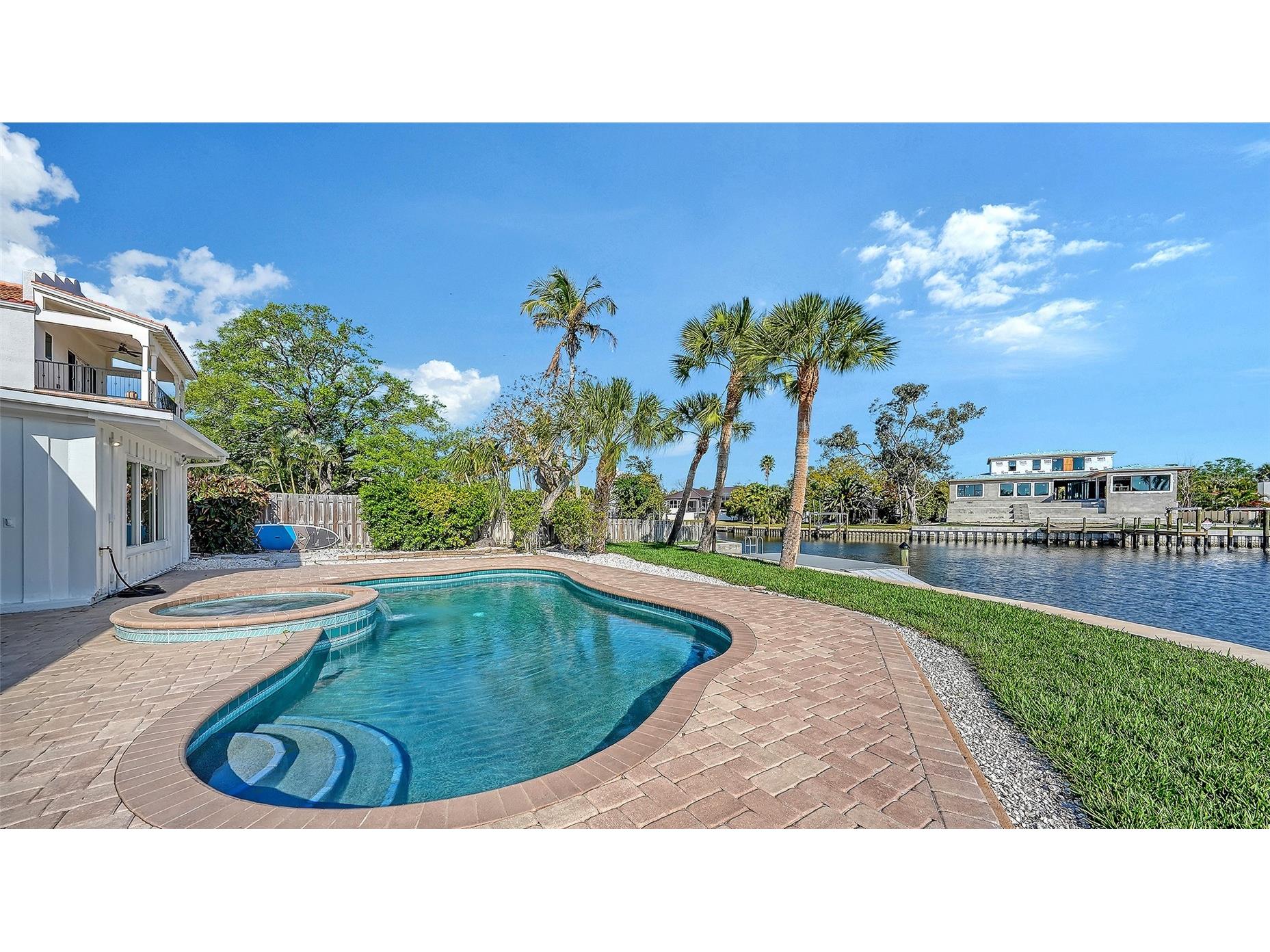 339 Treasure Boat Way Sarasota FL 34242 A4685922 image52